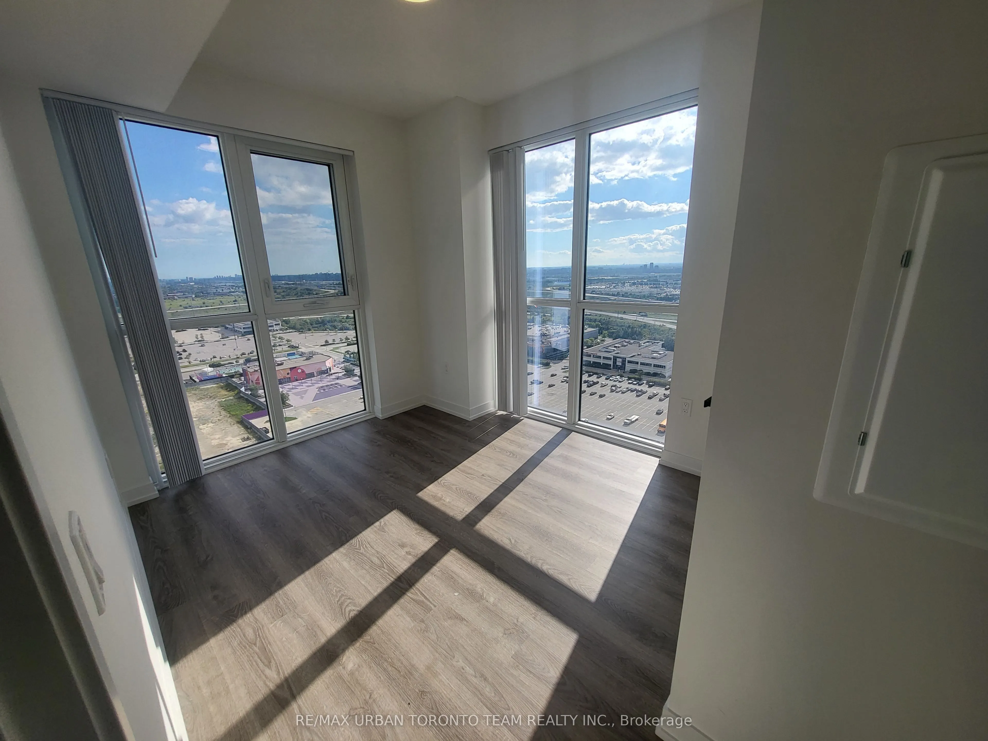 195 Commerce Street #2306