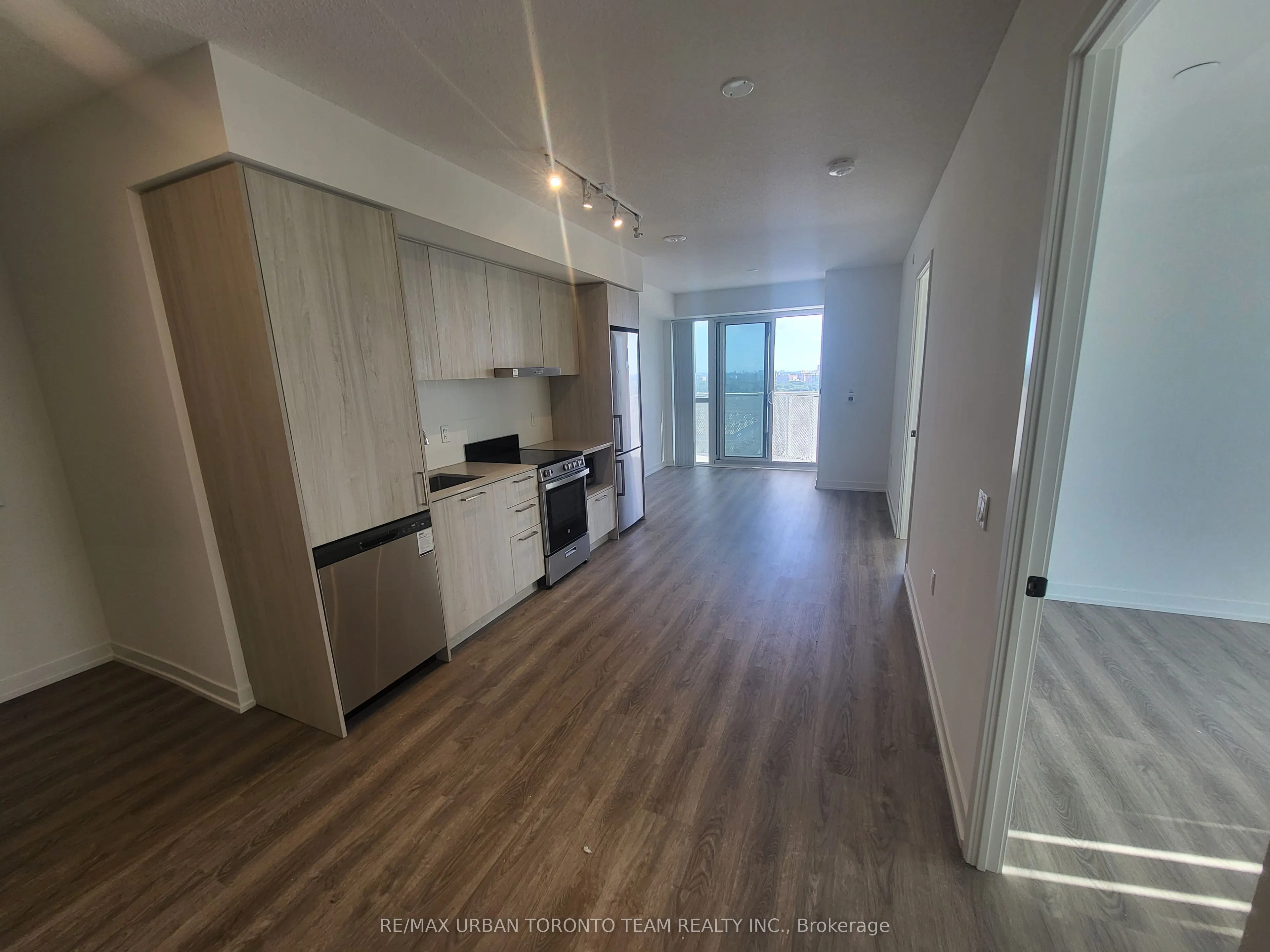 195 Commerce Street #2306