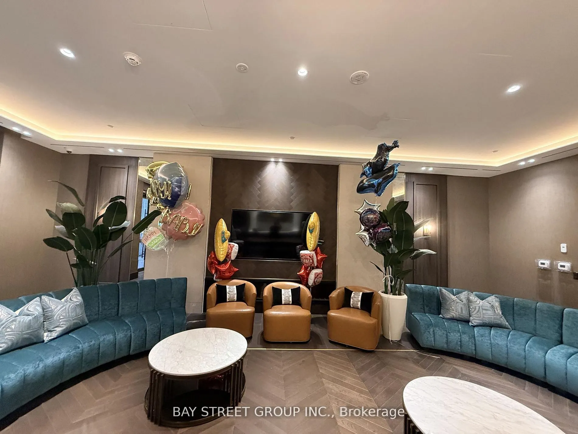 5 Meadowdale Road #2304