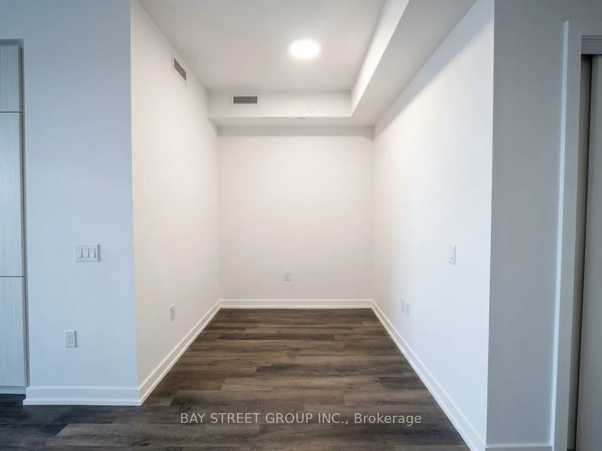 5 Meadowdale Road #2304