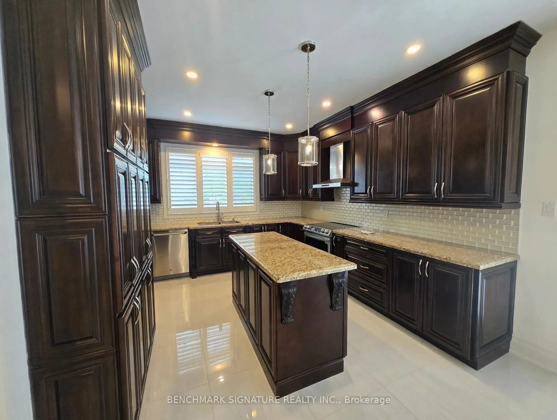 131 Magpie Crescent