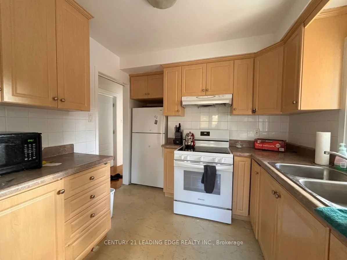 134 Lucas Street #2