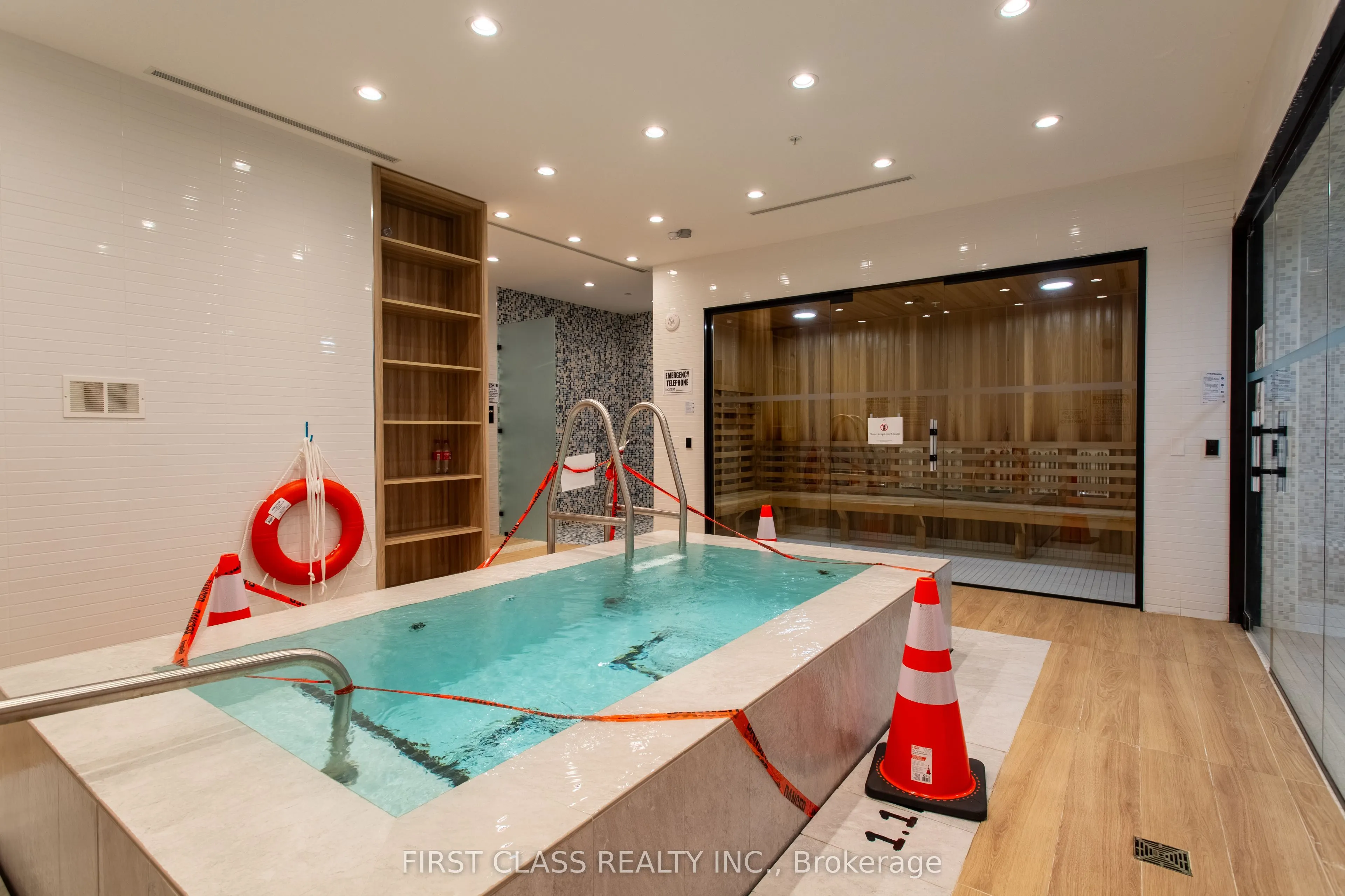 474 Caldari Road #403