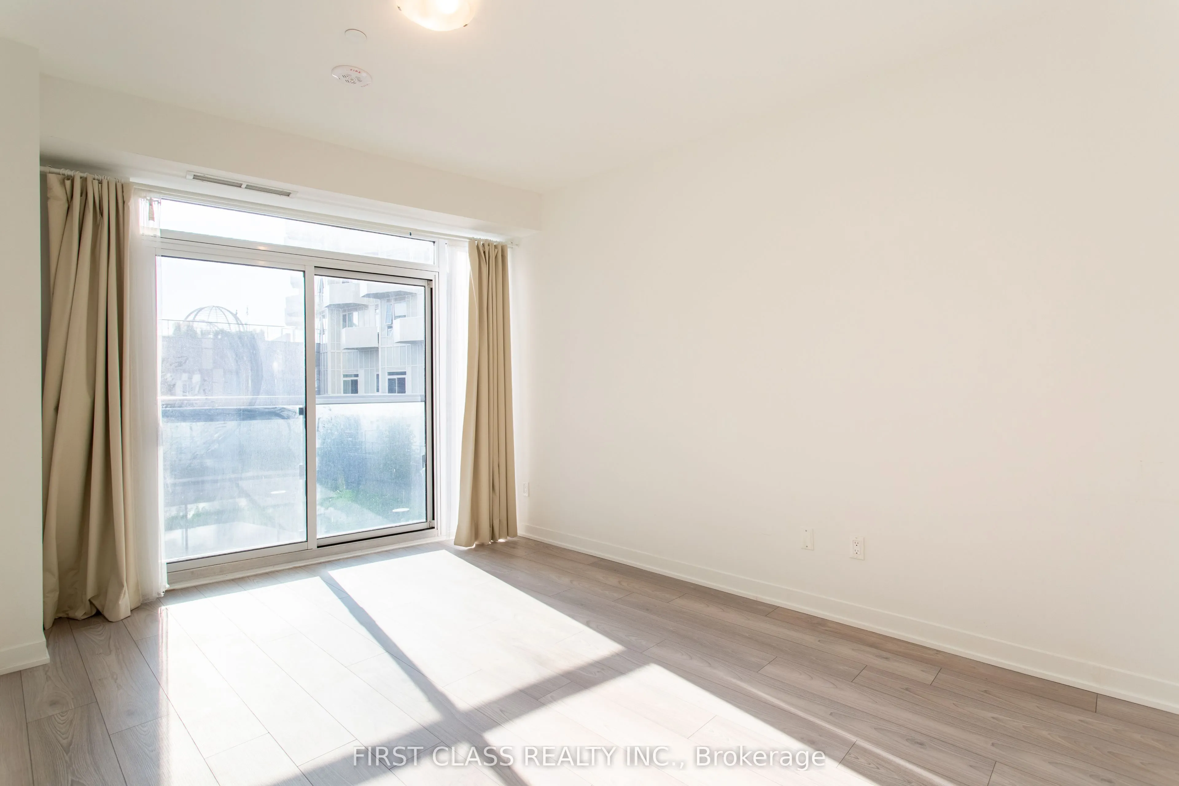 474 Caldari Road #403