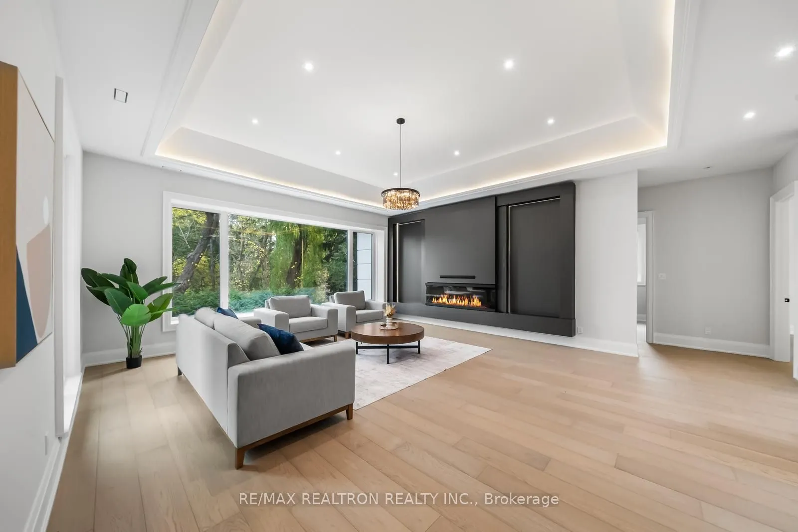 41 Sprucewood Drive