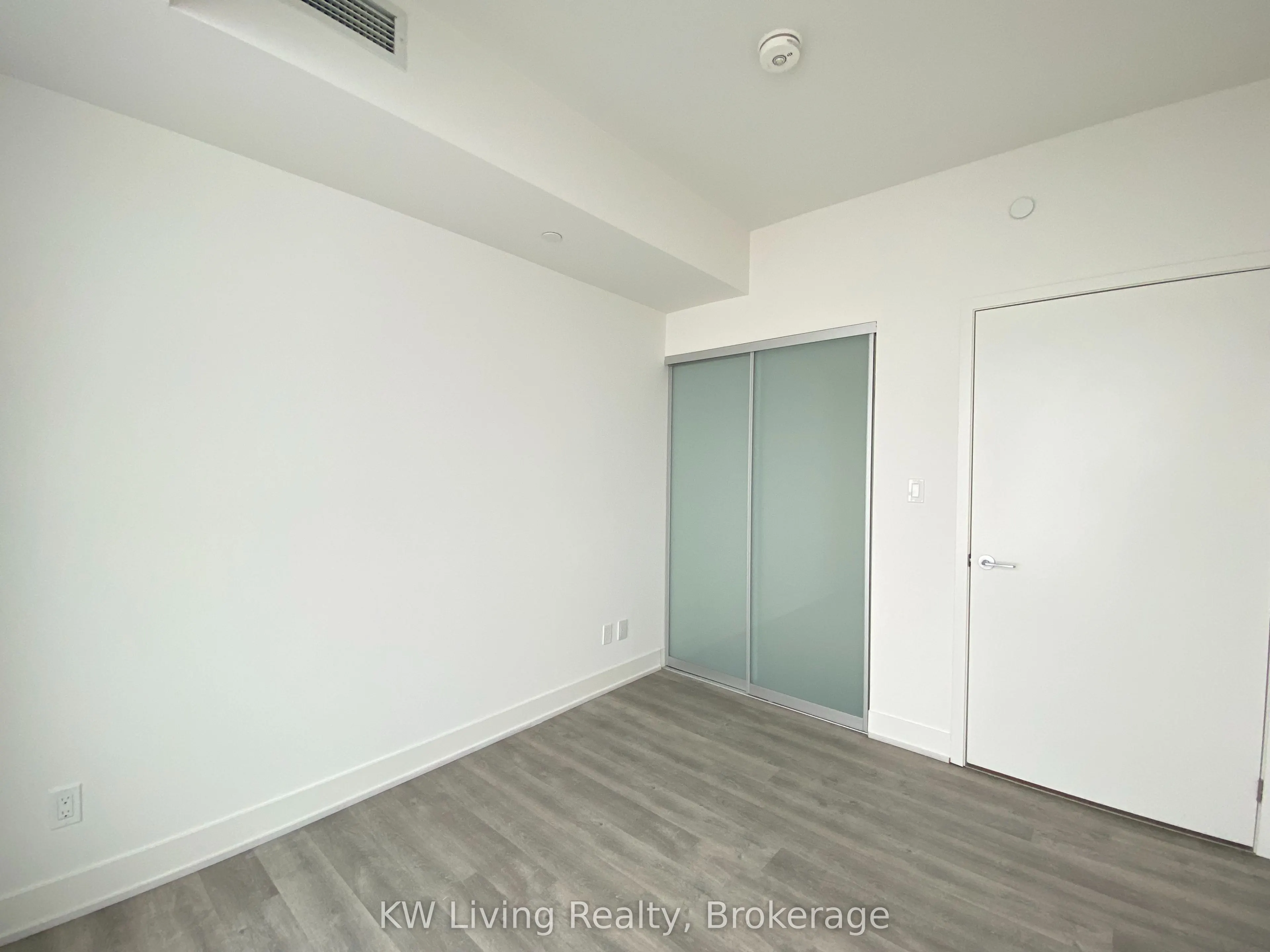 38 Andre de Grasse Street #1907