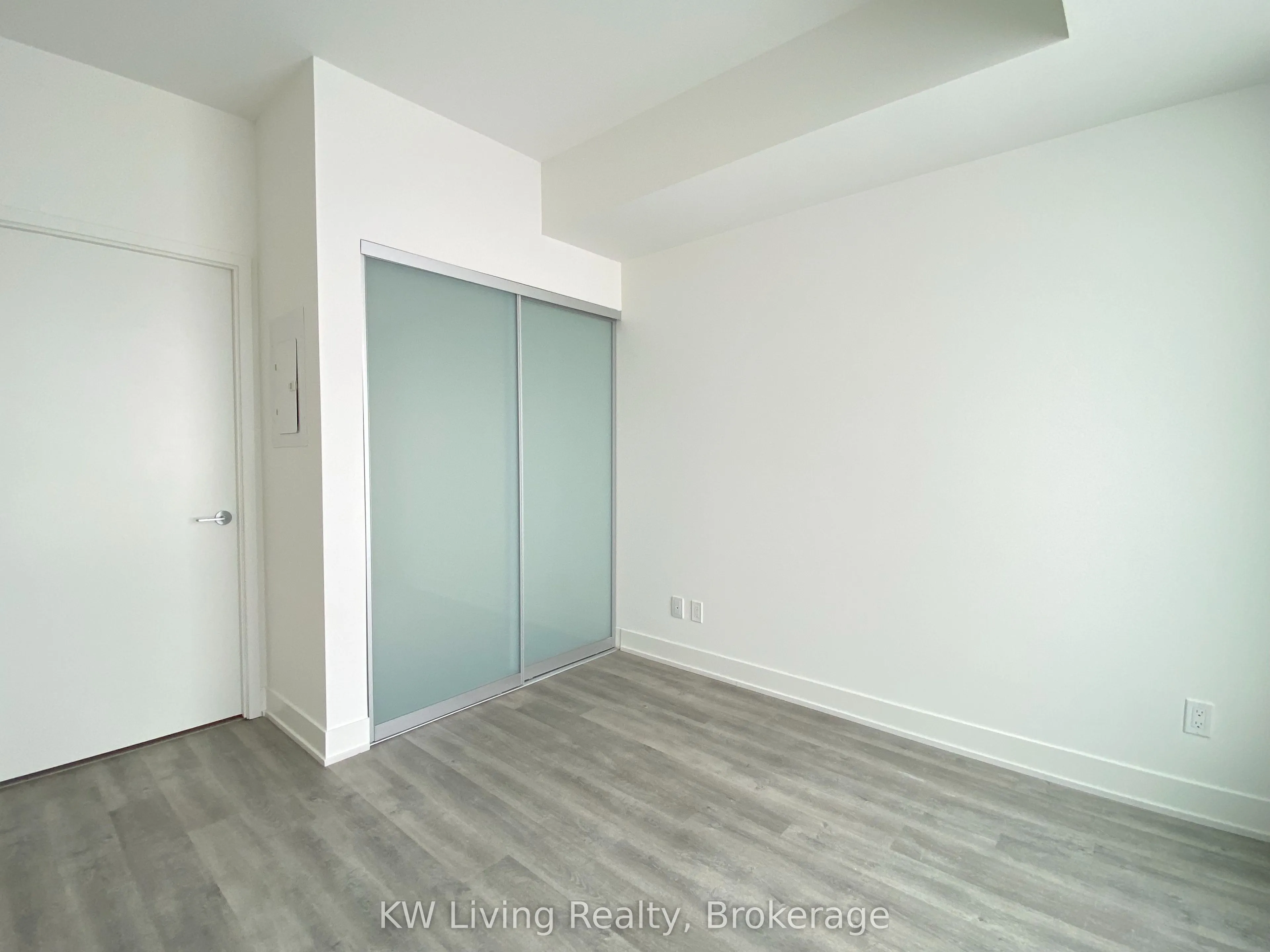 38 Andre de Grasse Street #1907