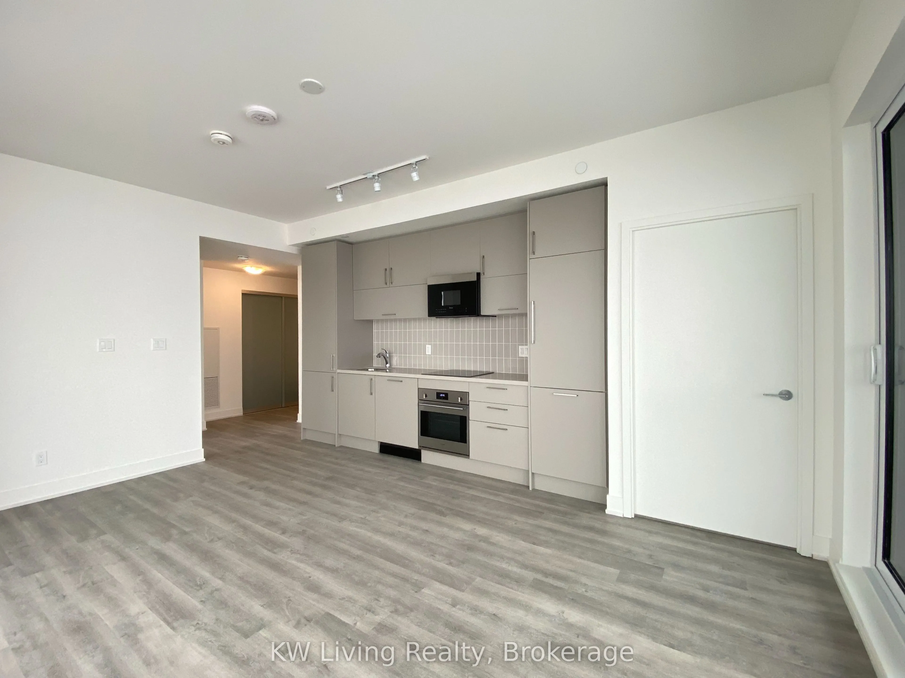 38 Andre de Grasse Street #1907