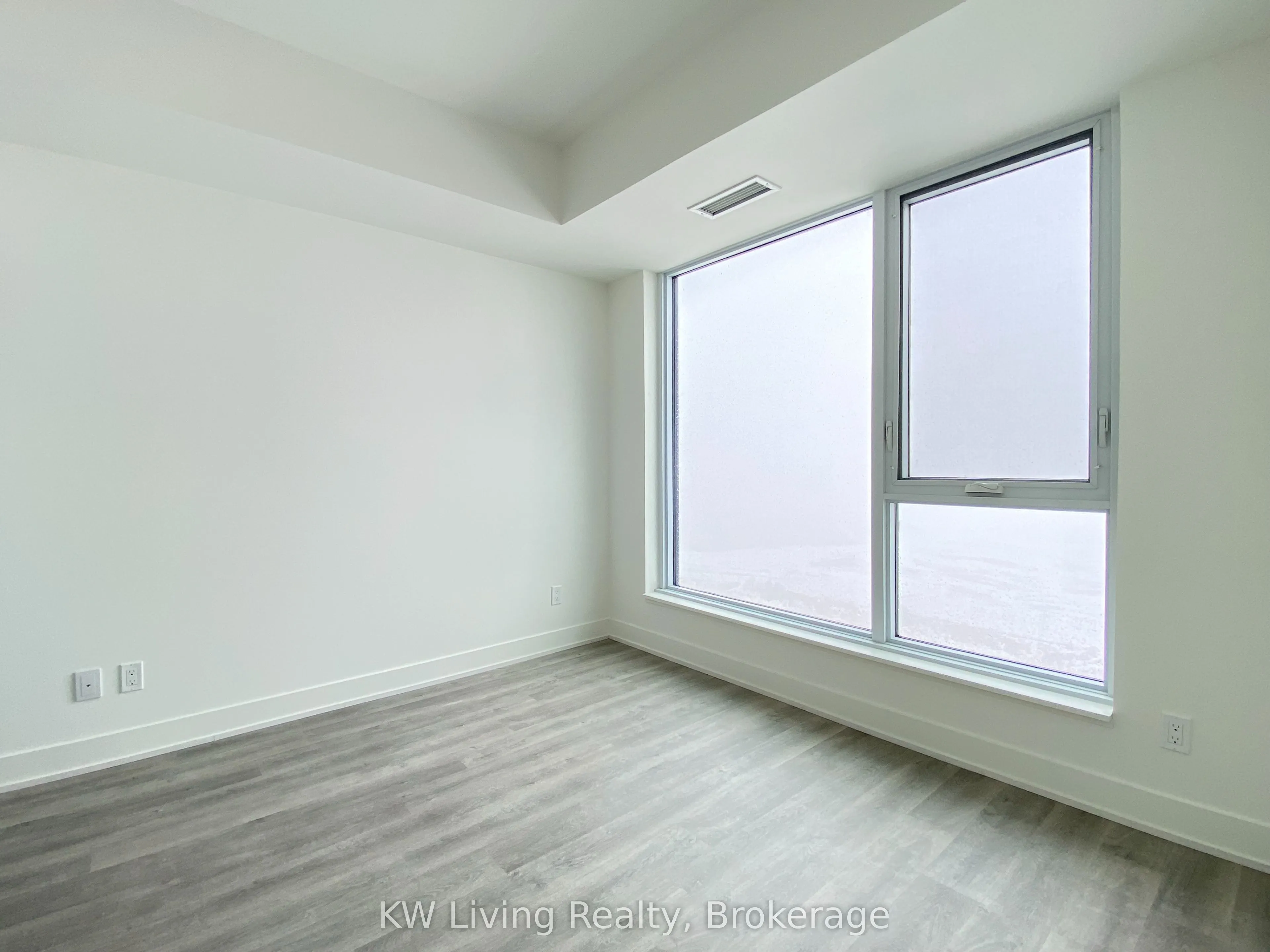38 Andre de Grasse Street #1907