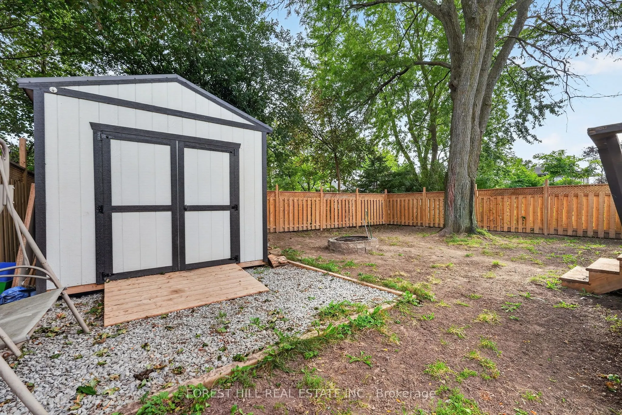 286 Palmer Avenue