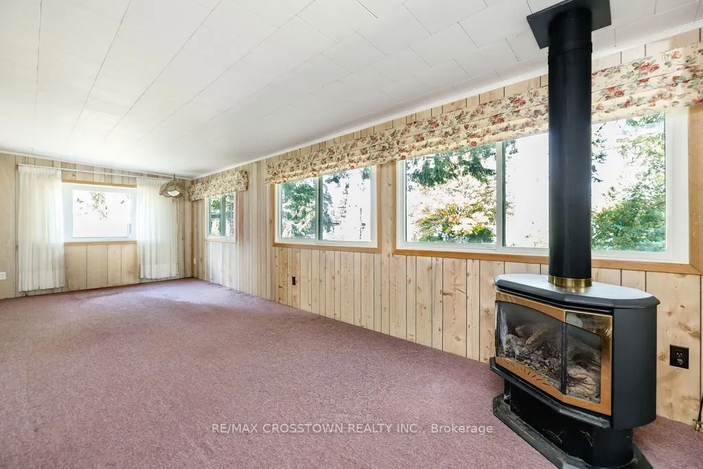 2 Tamarack Court
