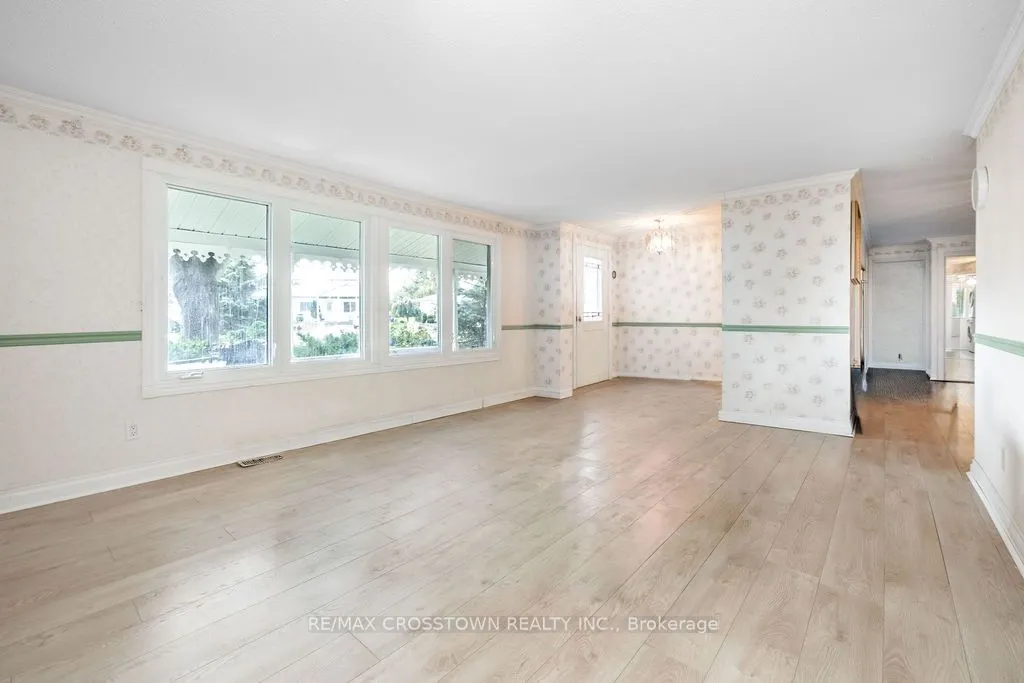2 Tamarack Court