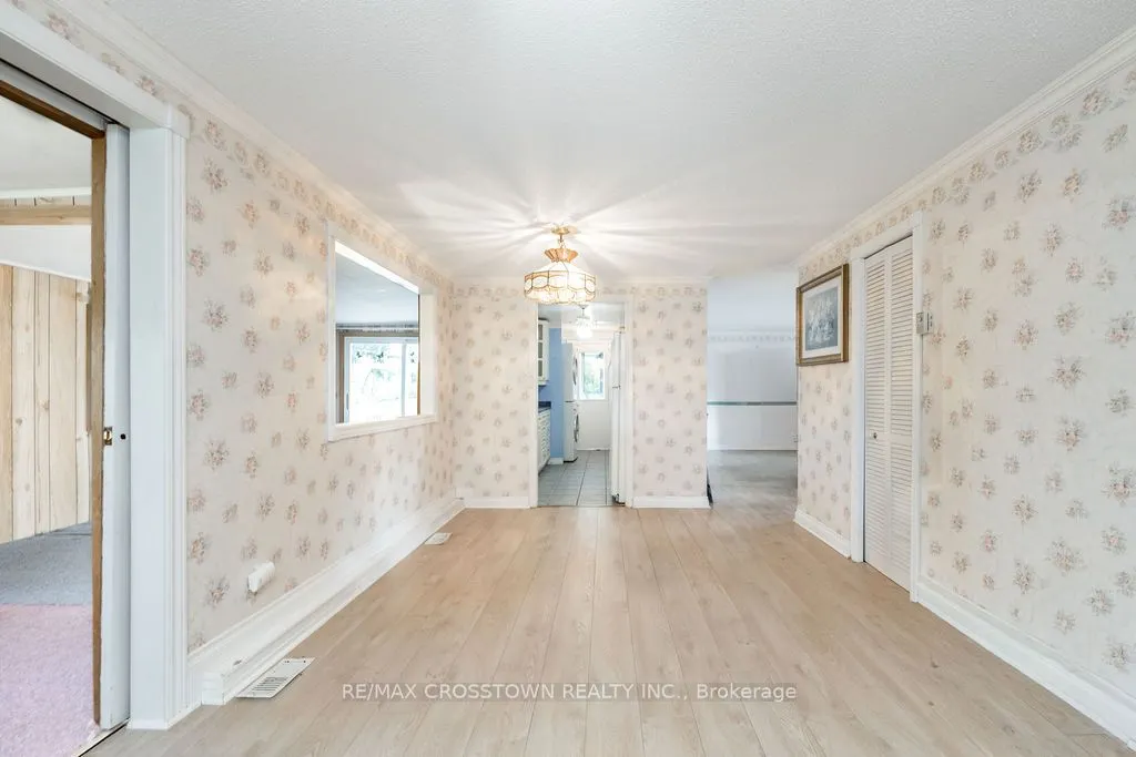 2 Tamarack Court