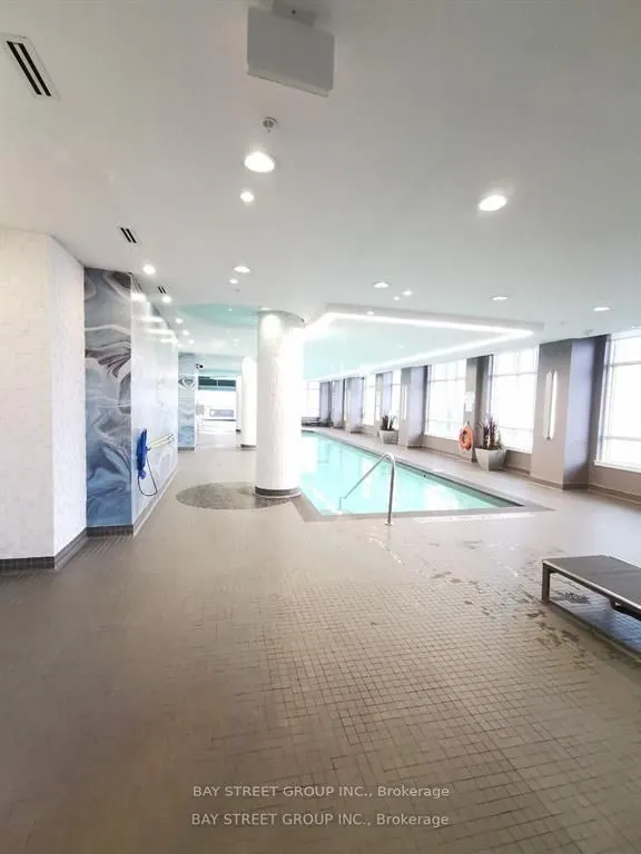 9191 yonge Street #106 SW