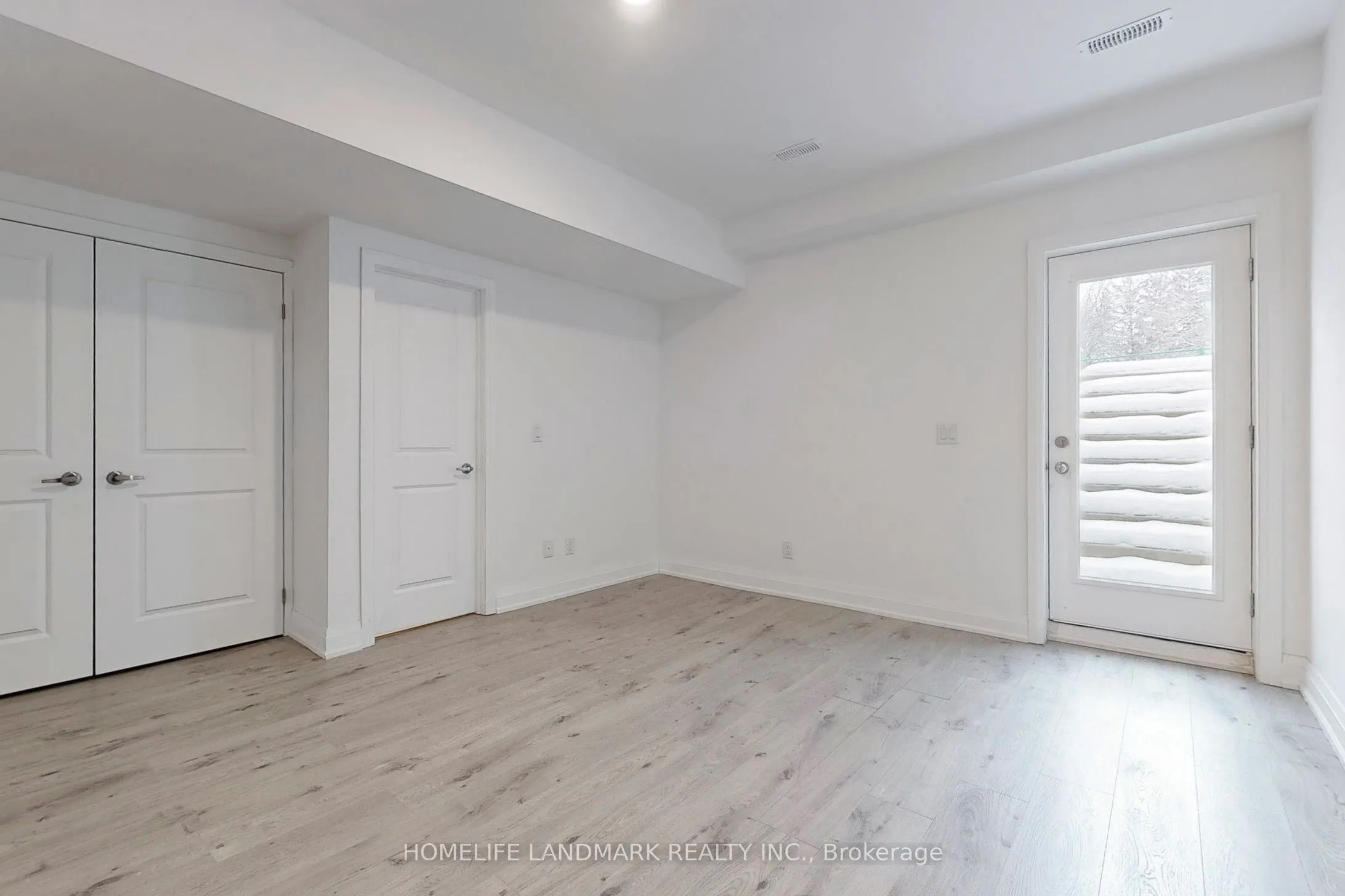 22 Persica Street #Lower