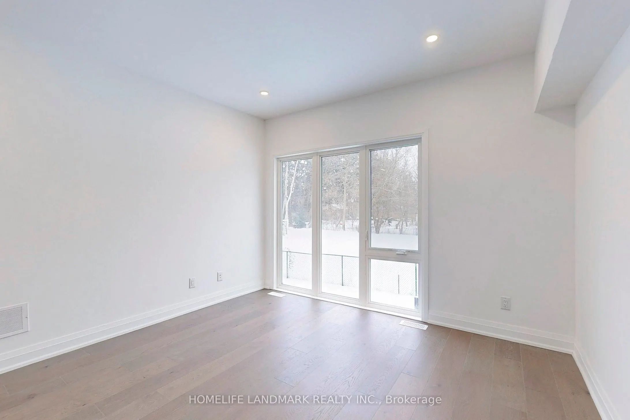 22 Persica Street #Lower