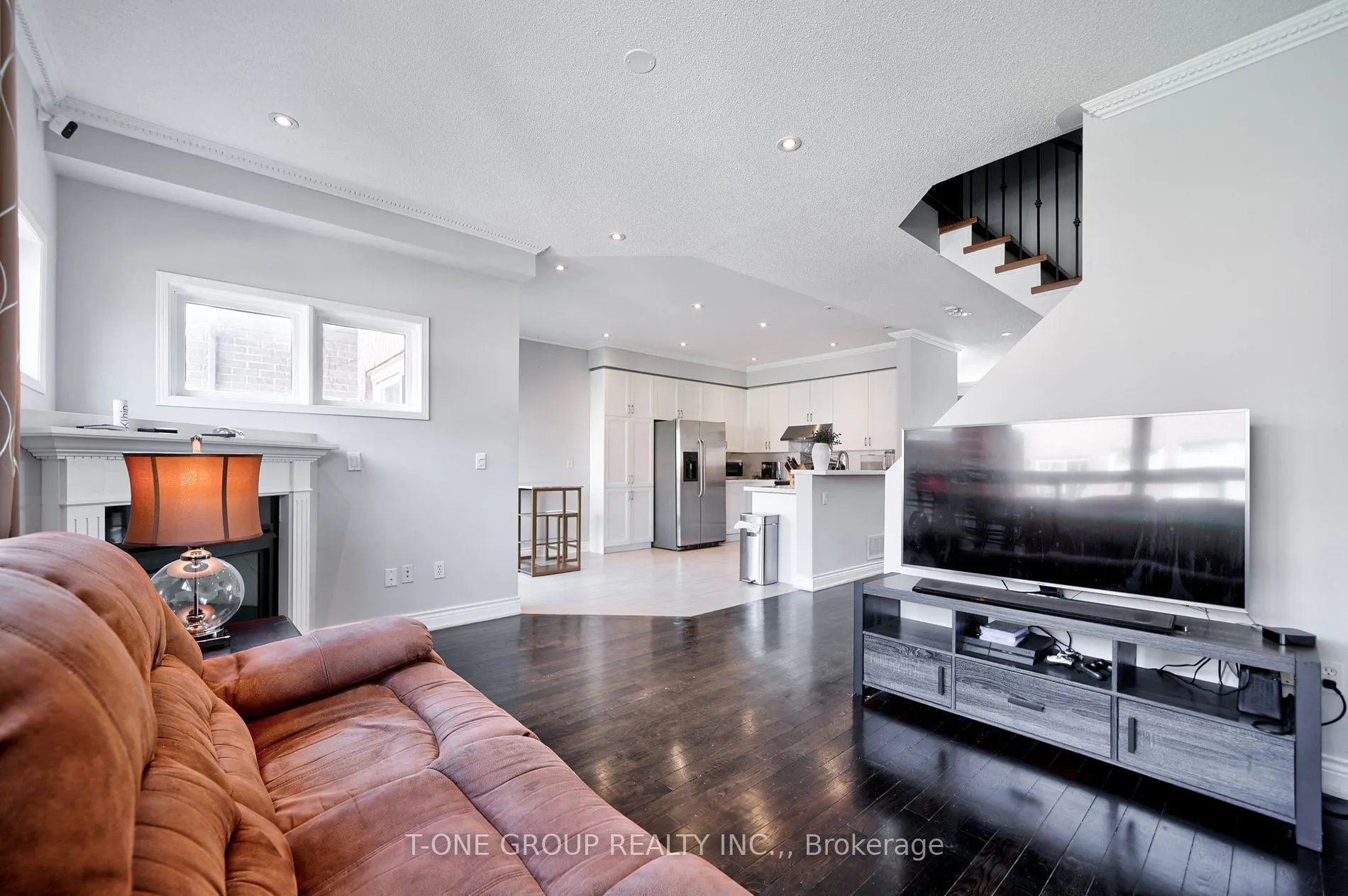 3 Mccaul Street