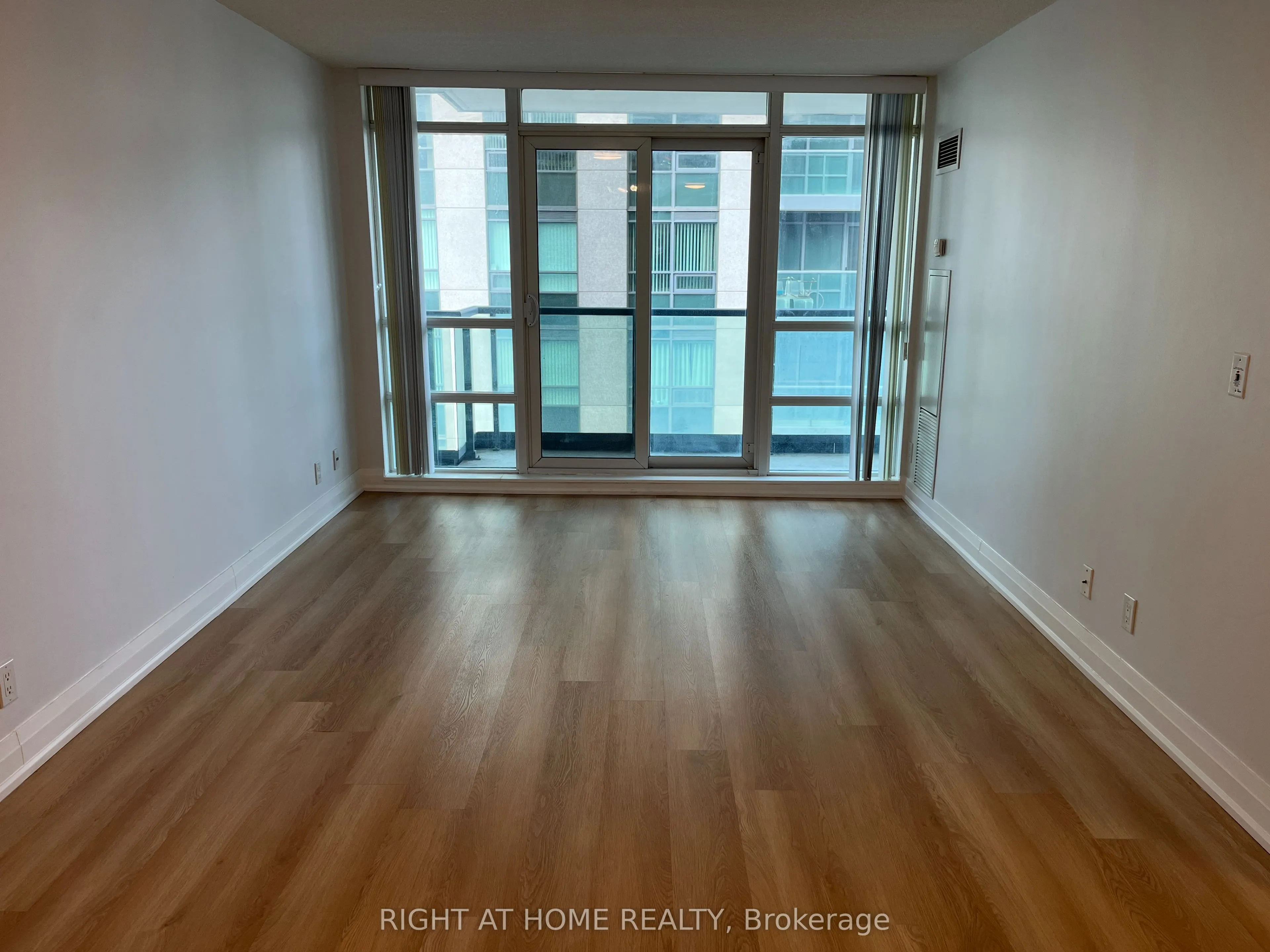 75 South Town Centre Boulevard #509