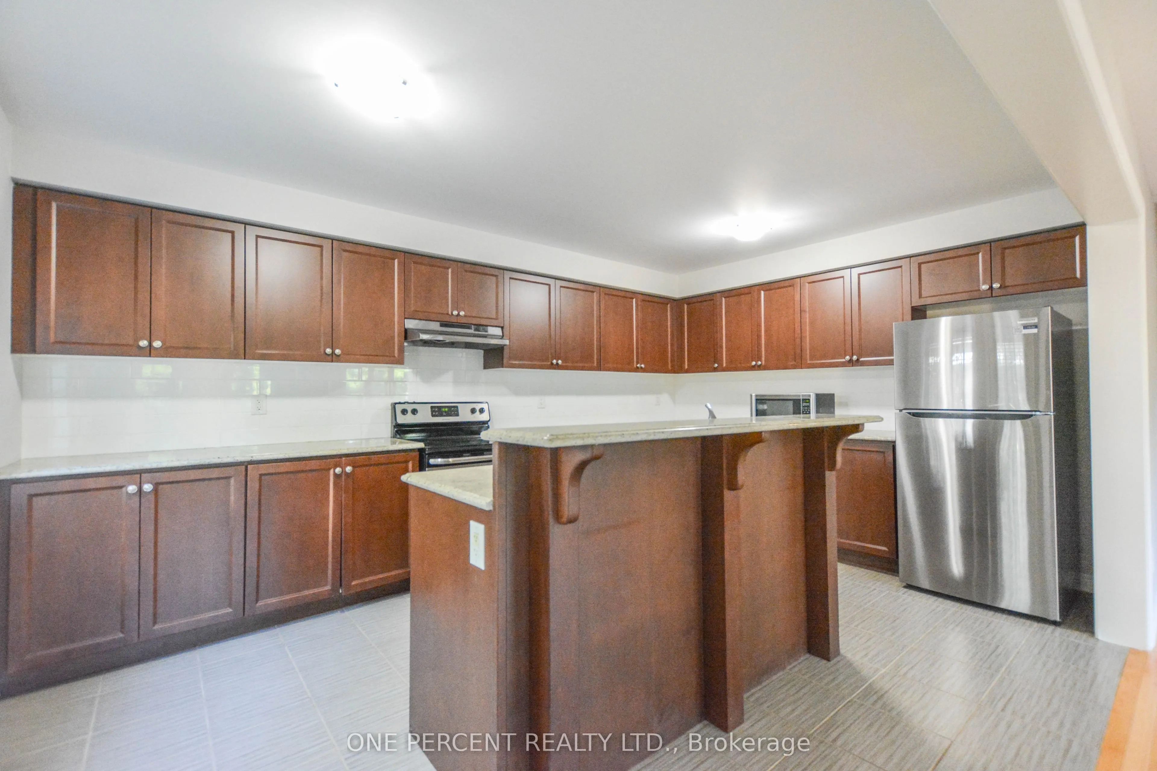 85 Benjamin Hood Crescent