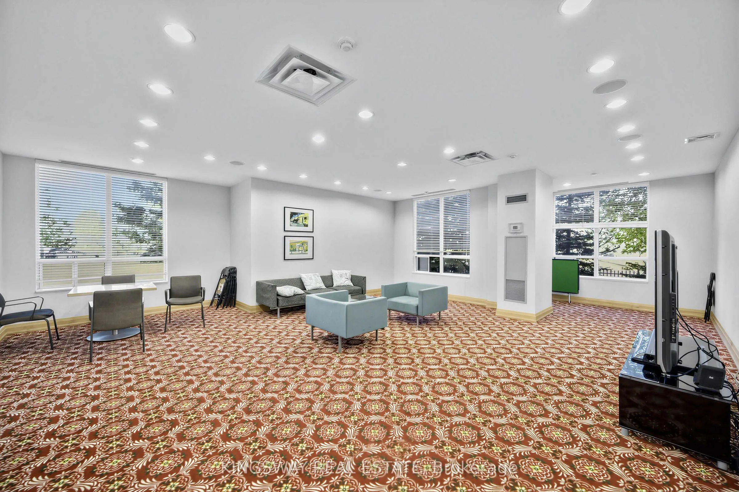 7373 Kennedy Road #117