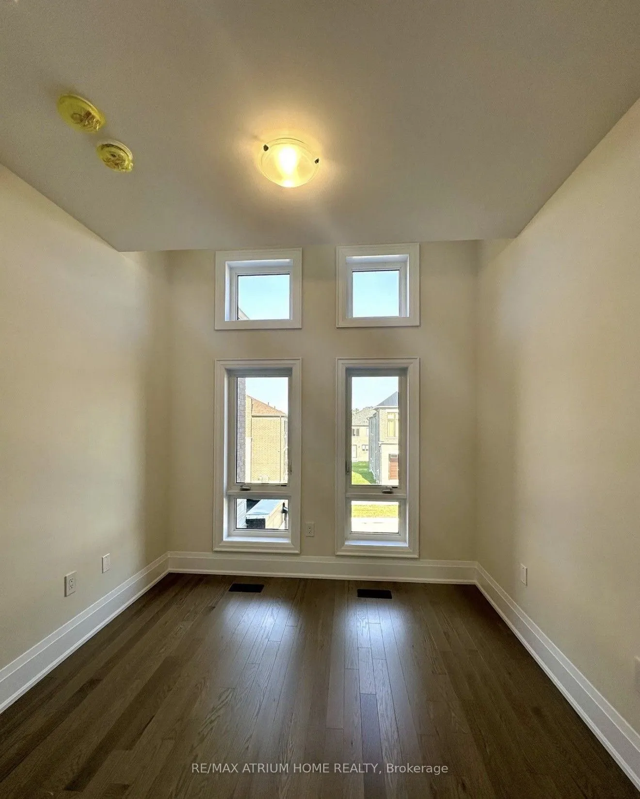 88 Tempel Street