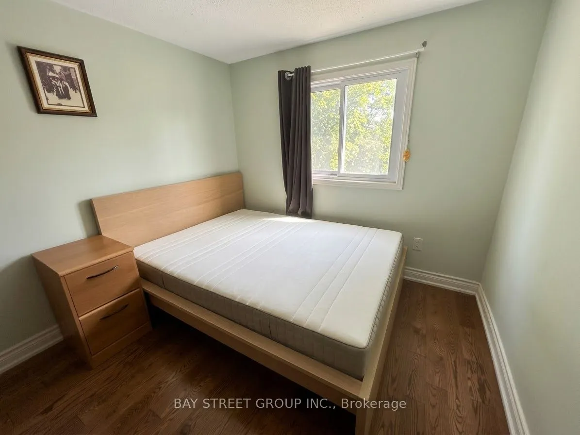 37 Garnish green Grove