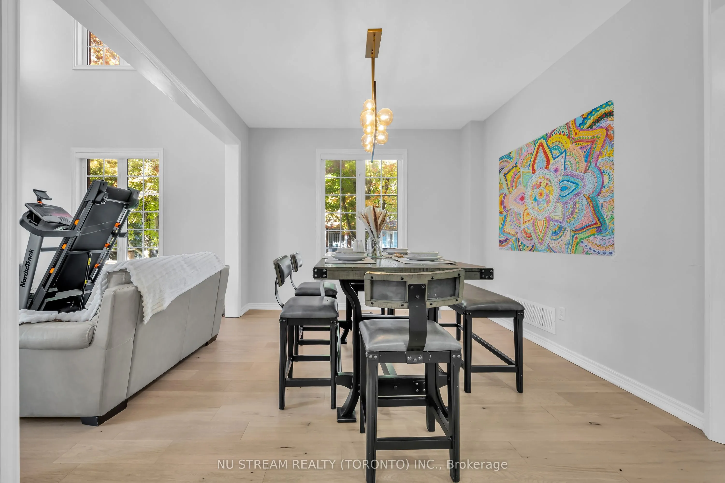 30 Pinecrest Street