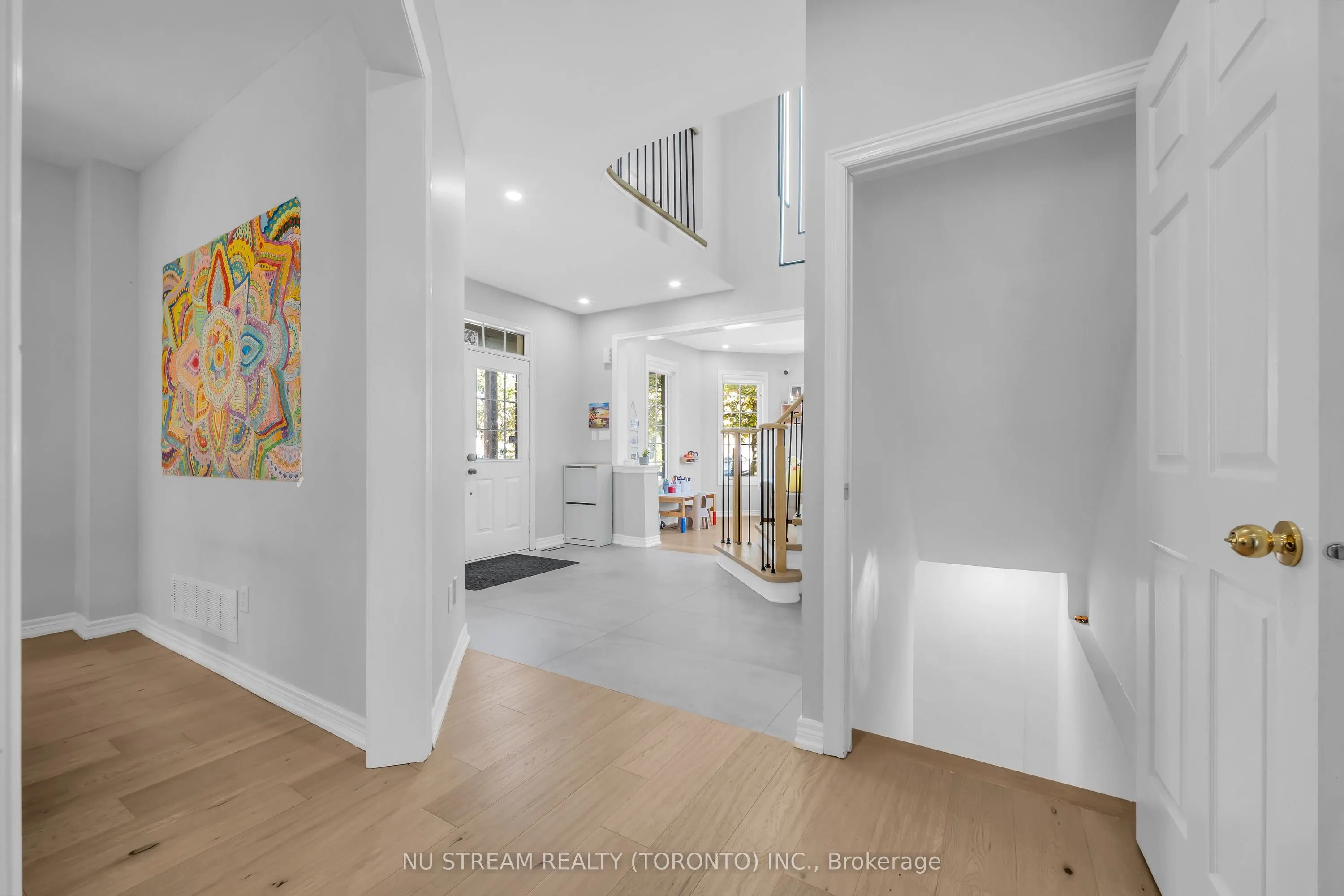 30 Pinecrest Street