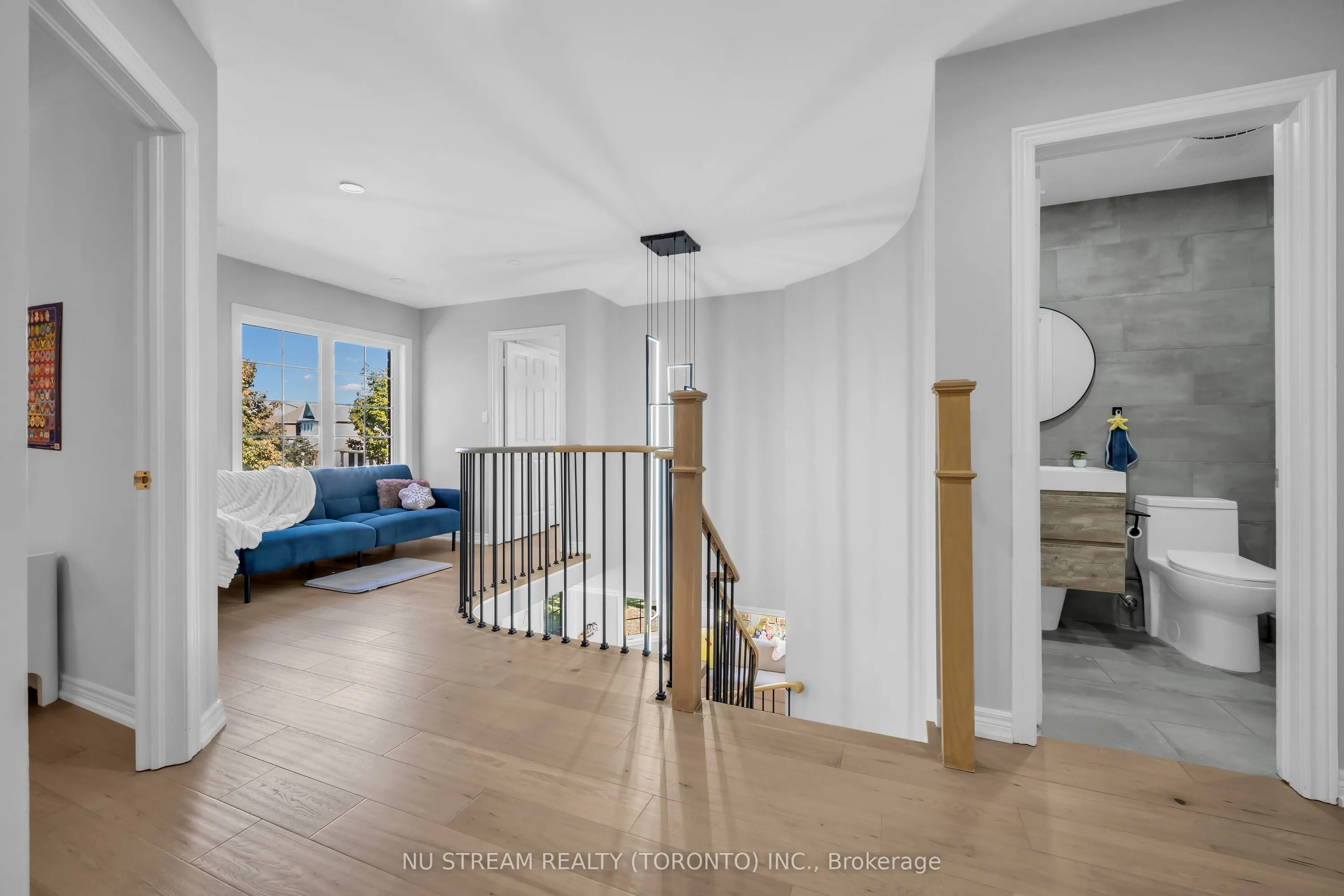30 Pinecrest Street