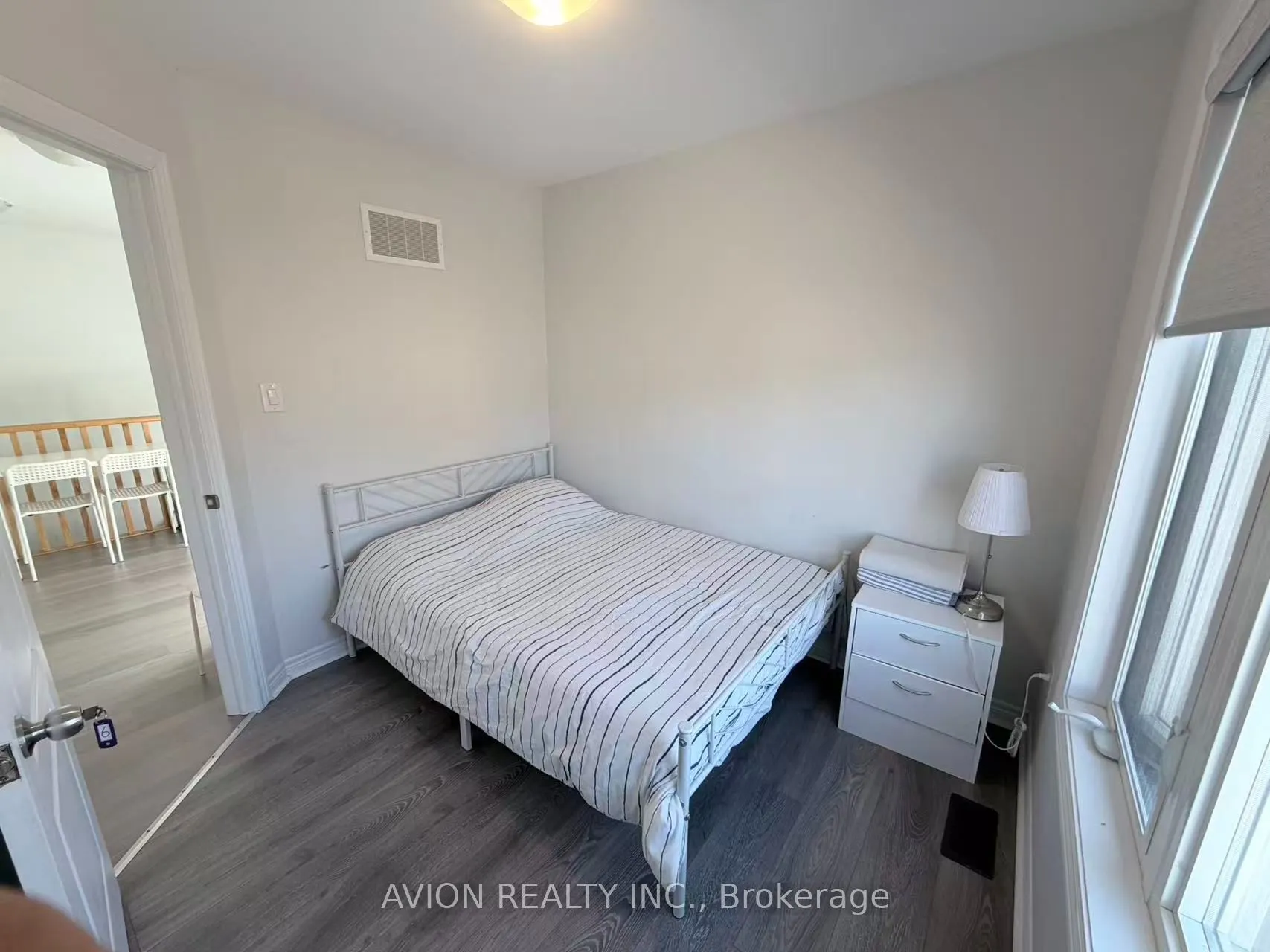 542 Whites Hill Avenue #Coach House