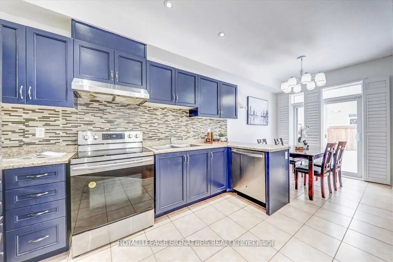 56 Jackson Eli Main Floor Way