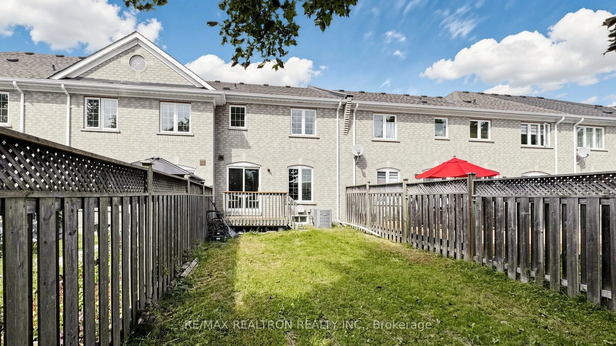 88 Banbrooke Crescent