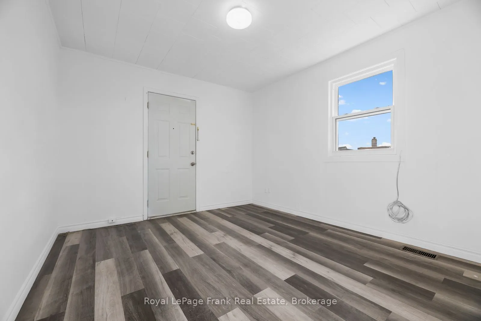 10 Brock Street #2 West