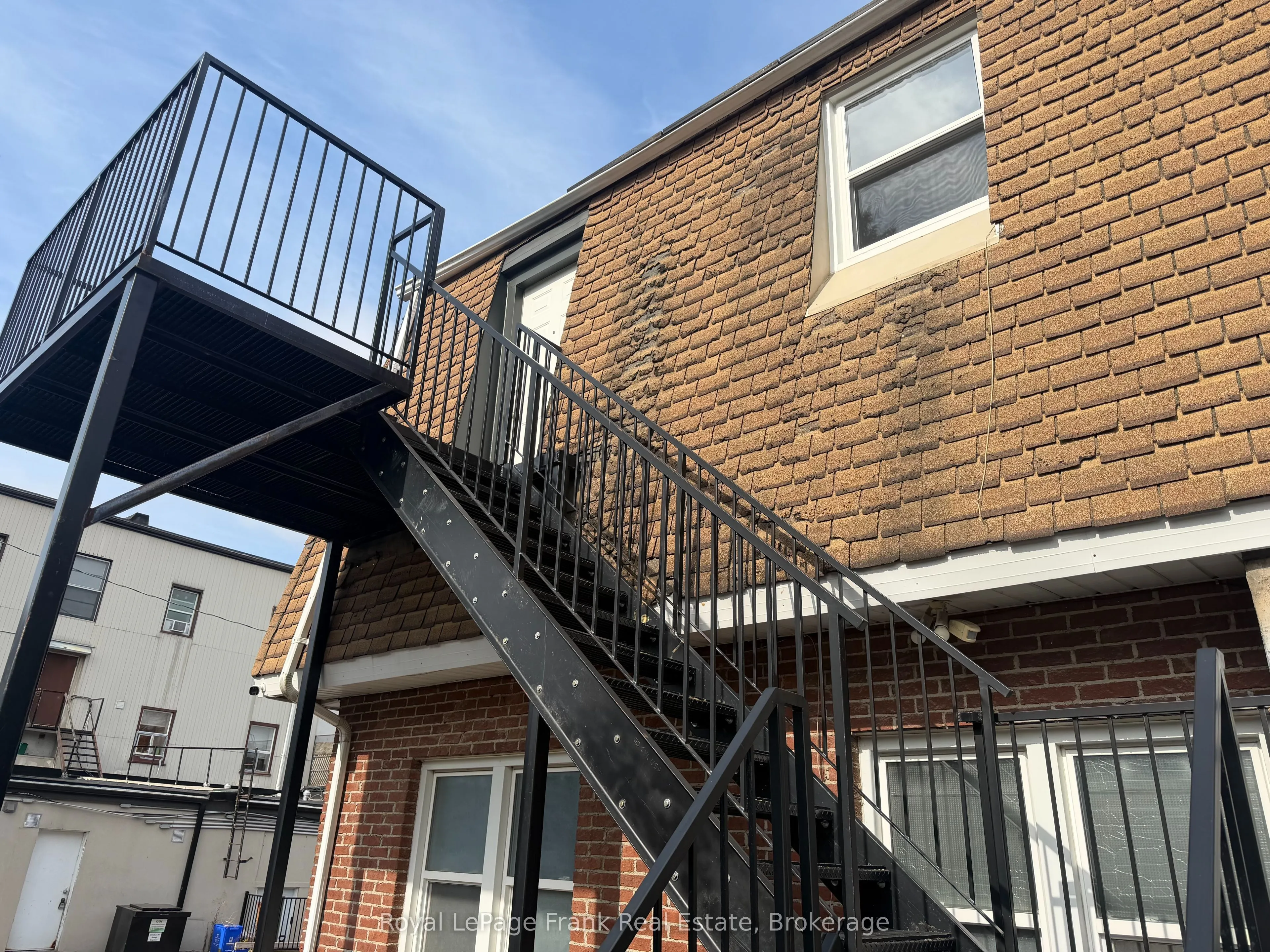 10 Brock Street #2 West