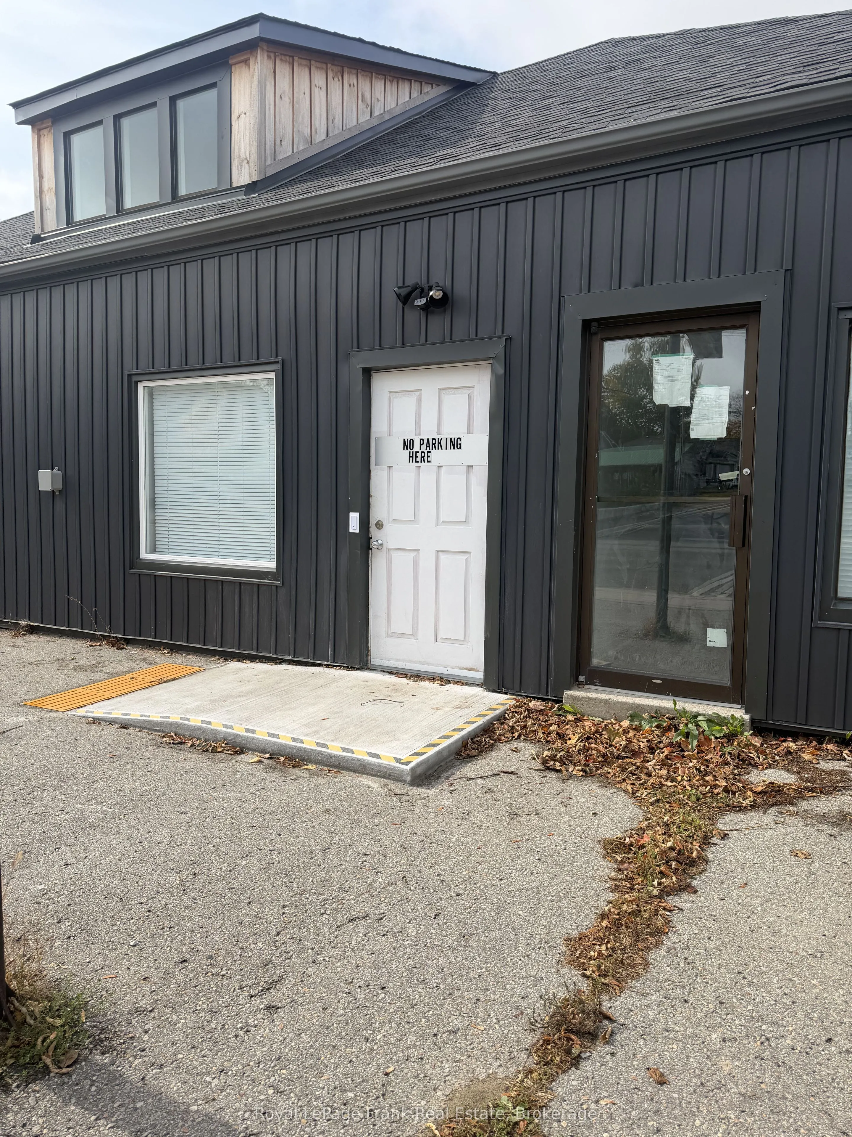 54 Main Street #4