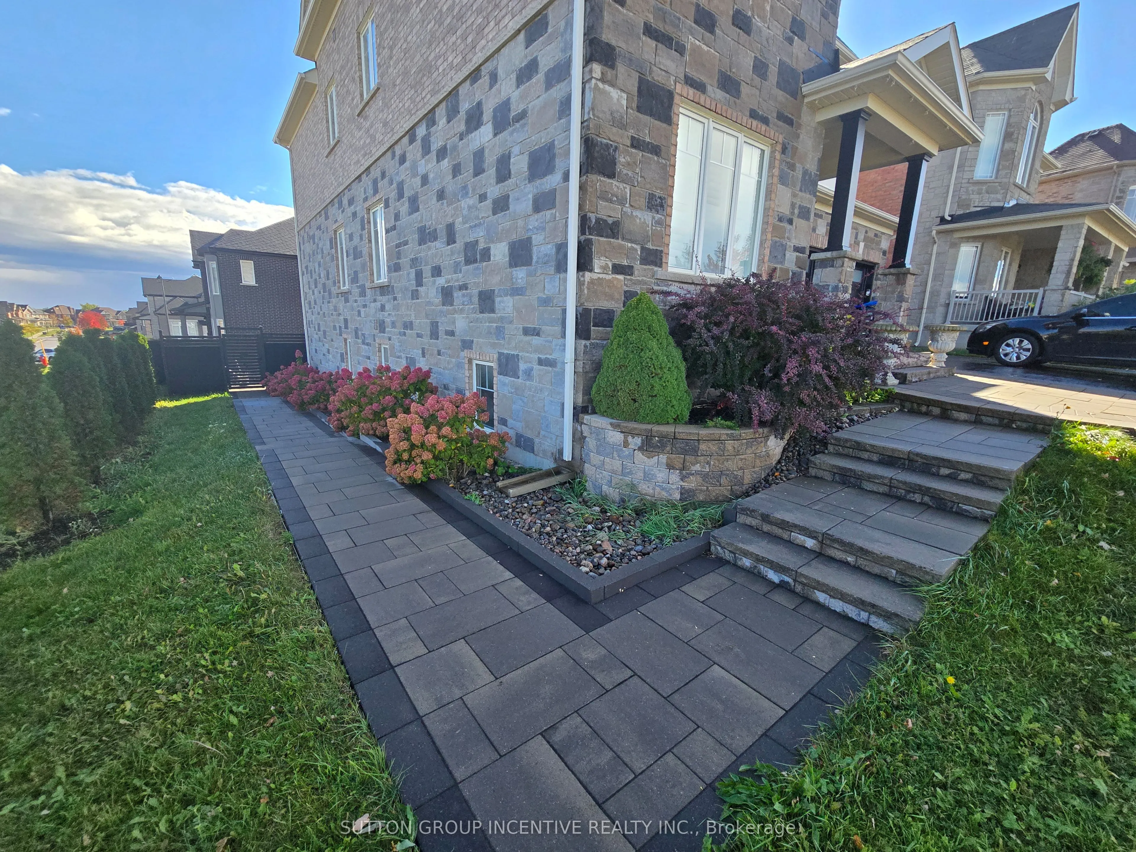 1415 Lormel Gate Avenue