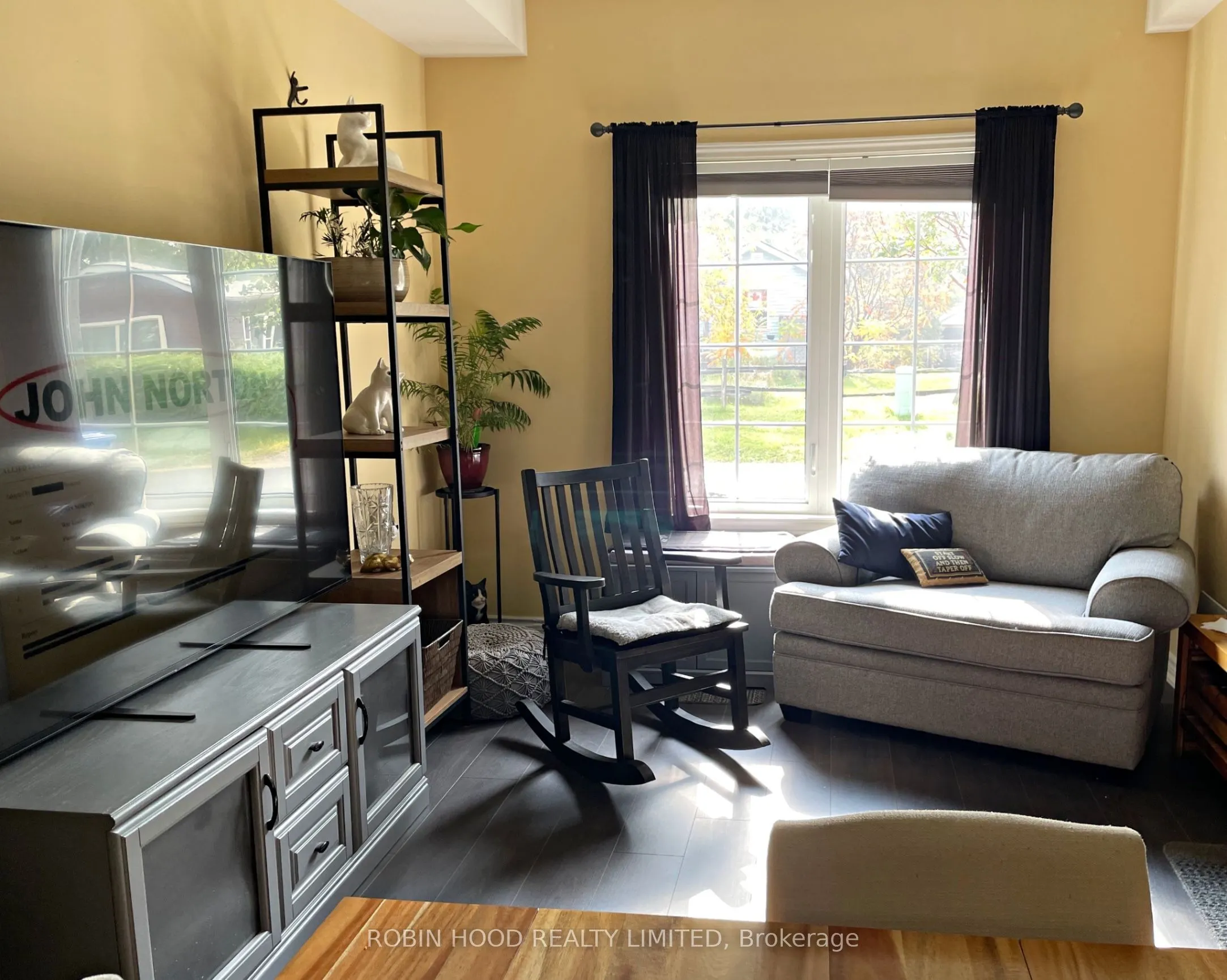 110 Grew Boulevard #7