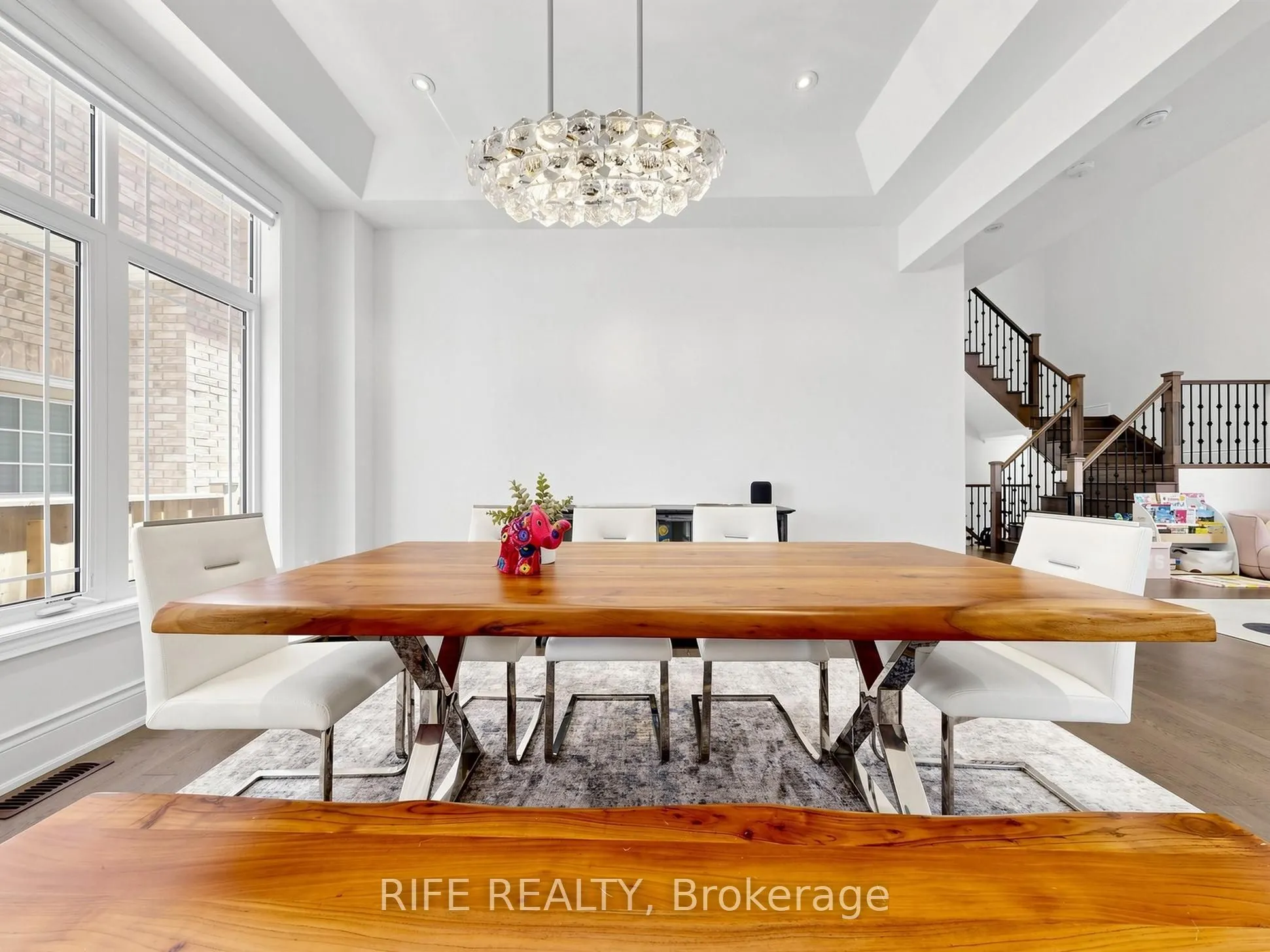 18 Rossini Drive