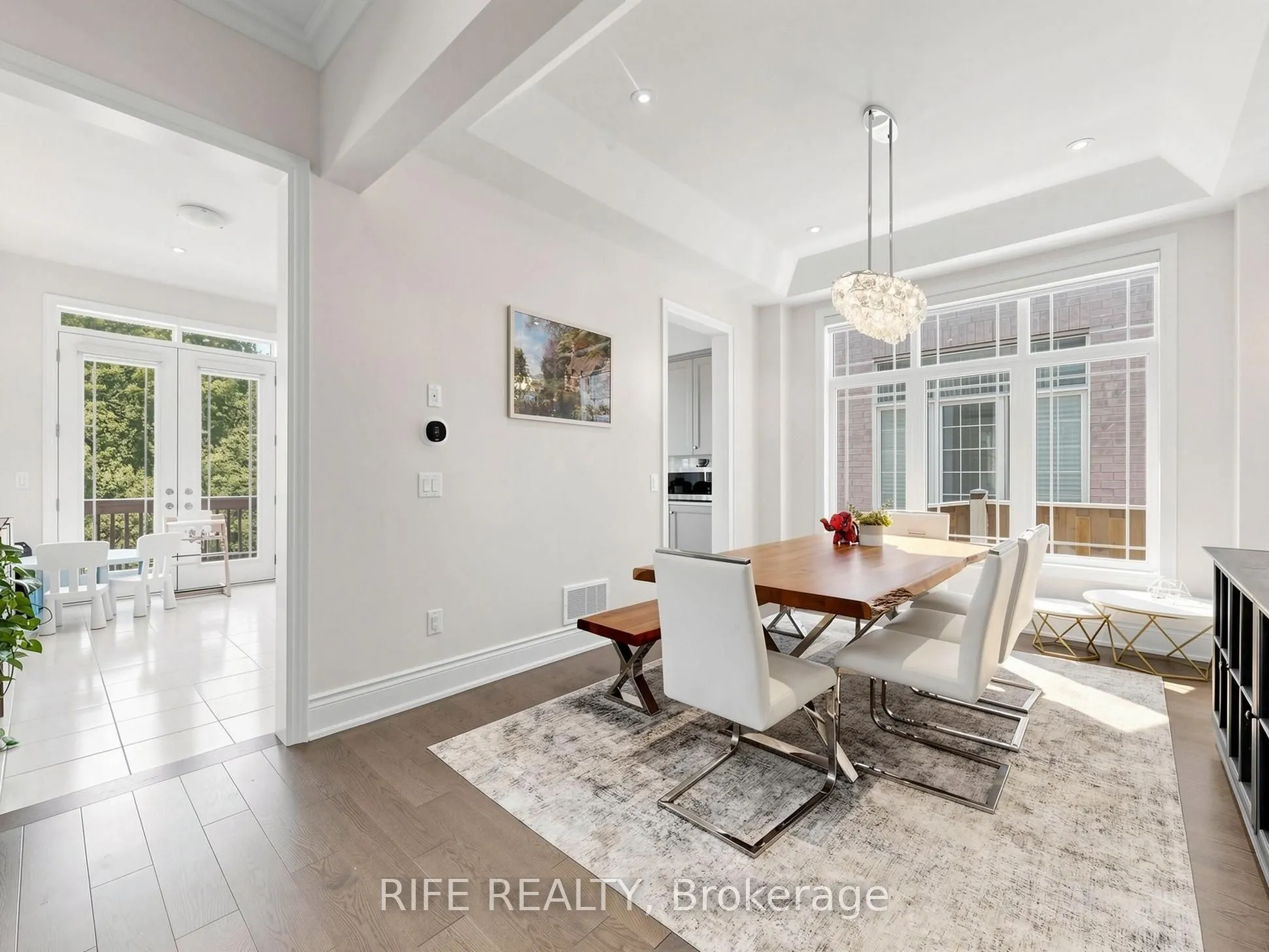 18 Rossini Drive