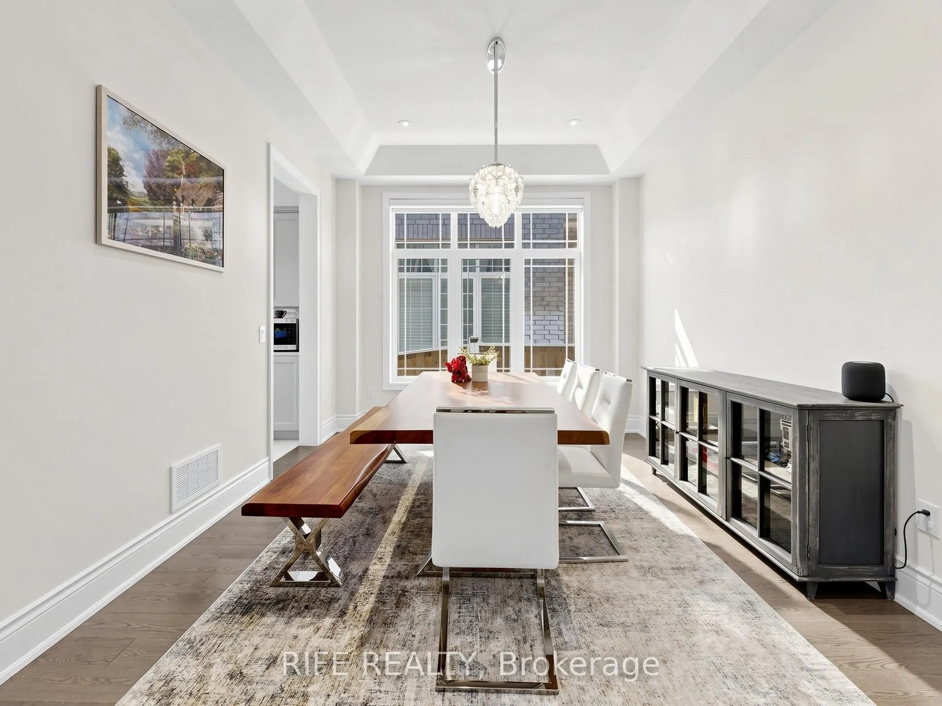 18 Rossini Drive