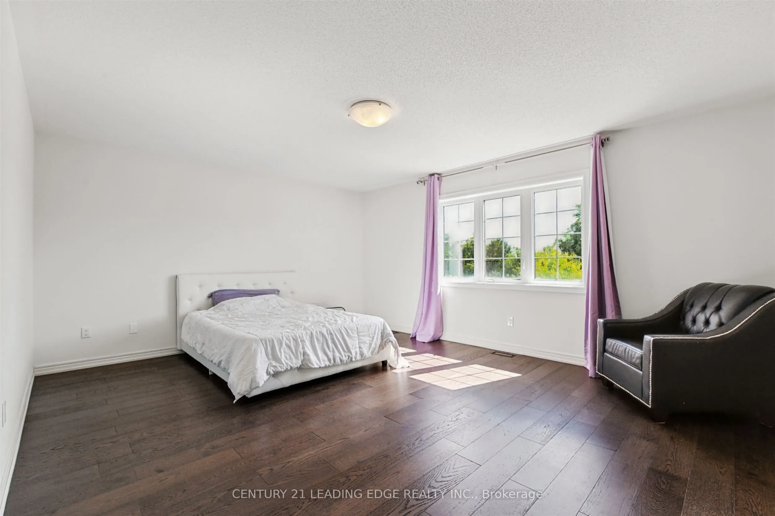 309 Gibson Circle
