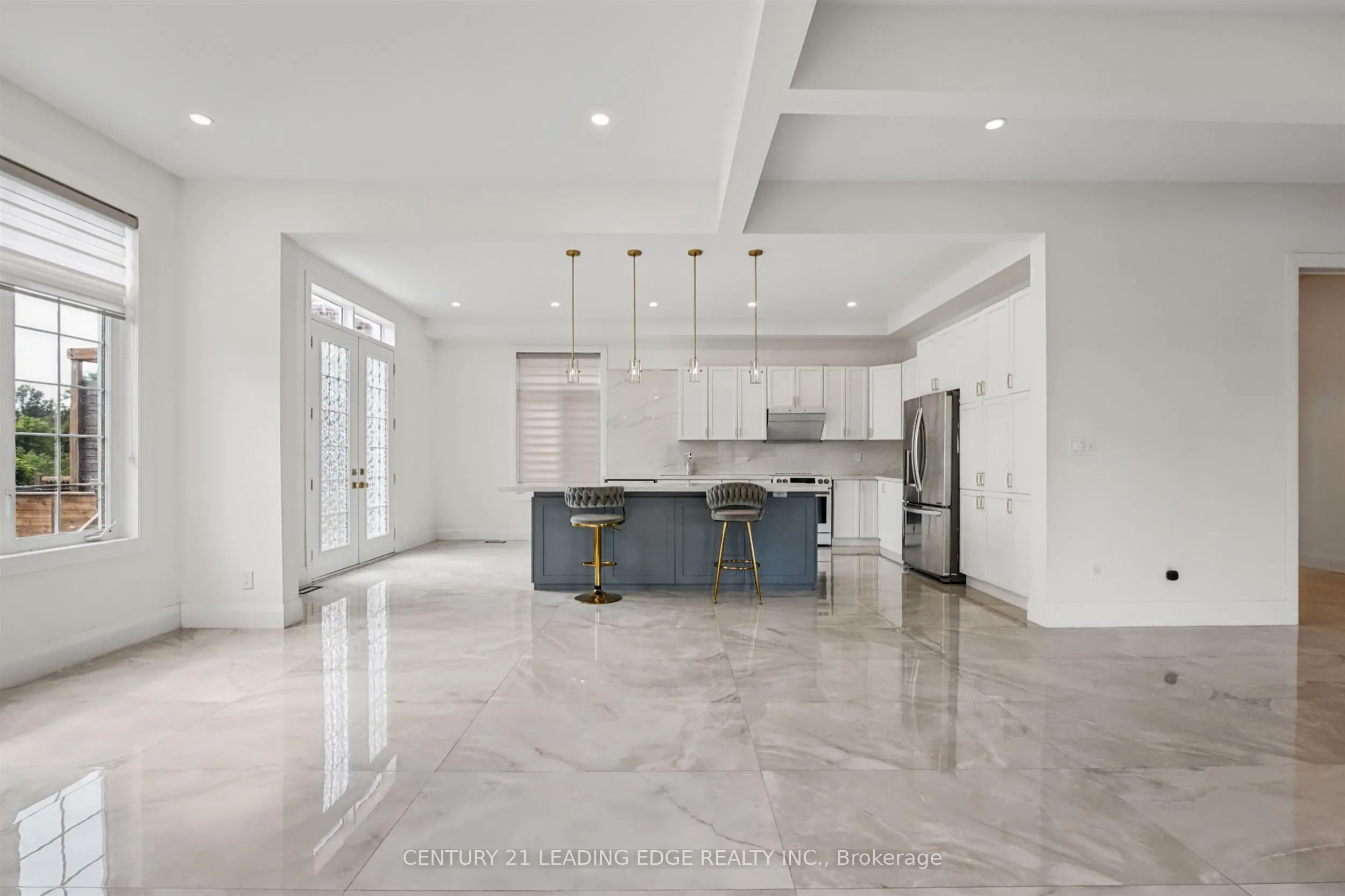 309 Gibson Circle