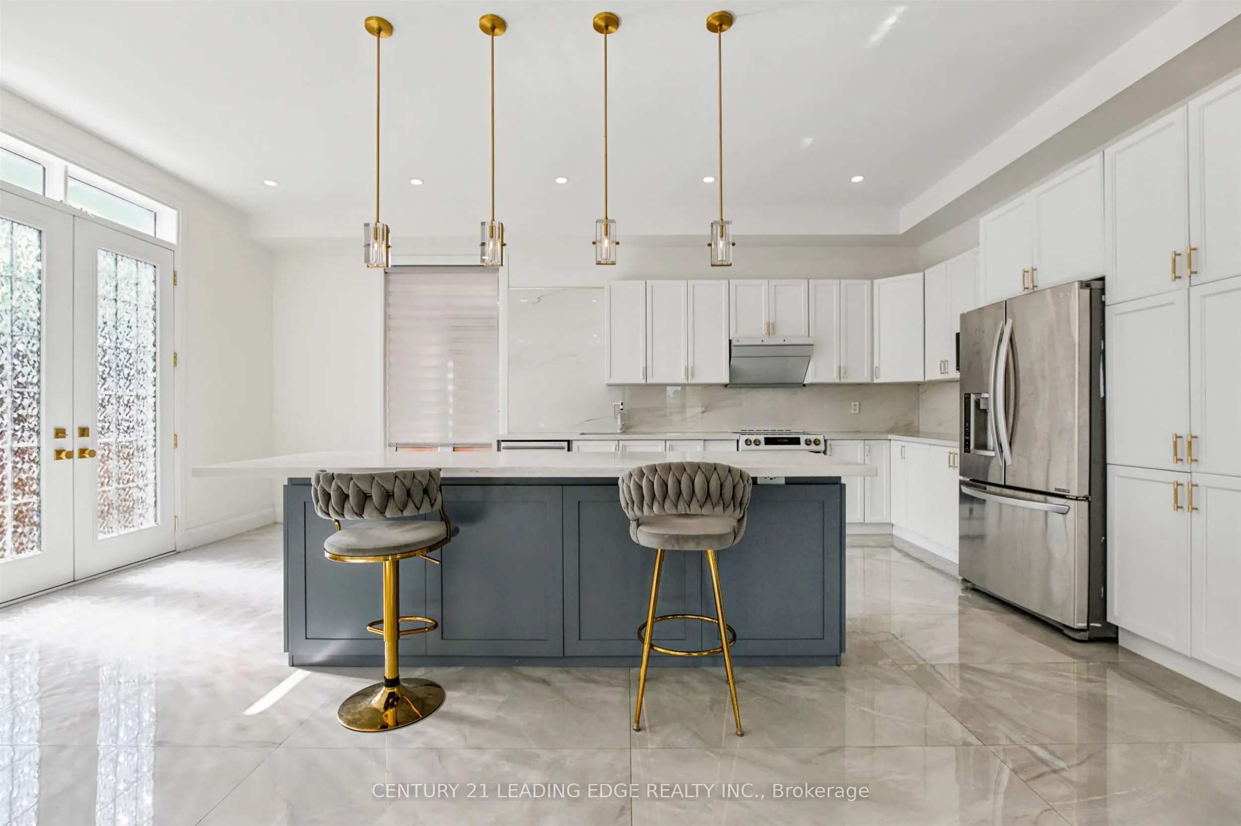 309 Gibson Circle