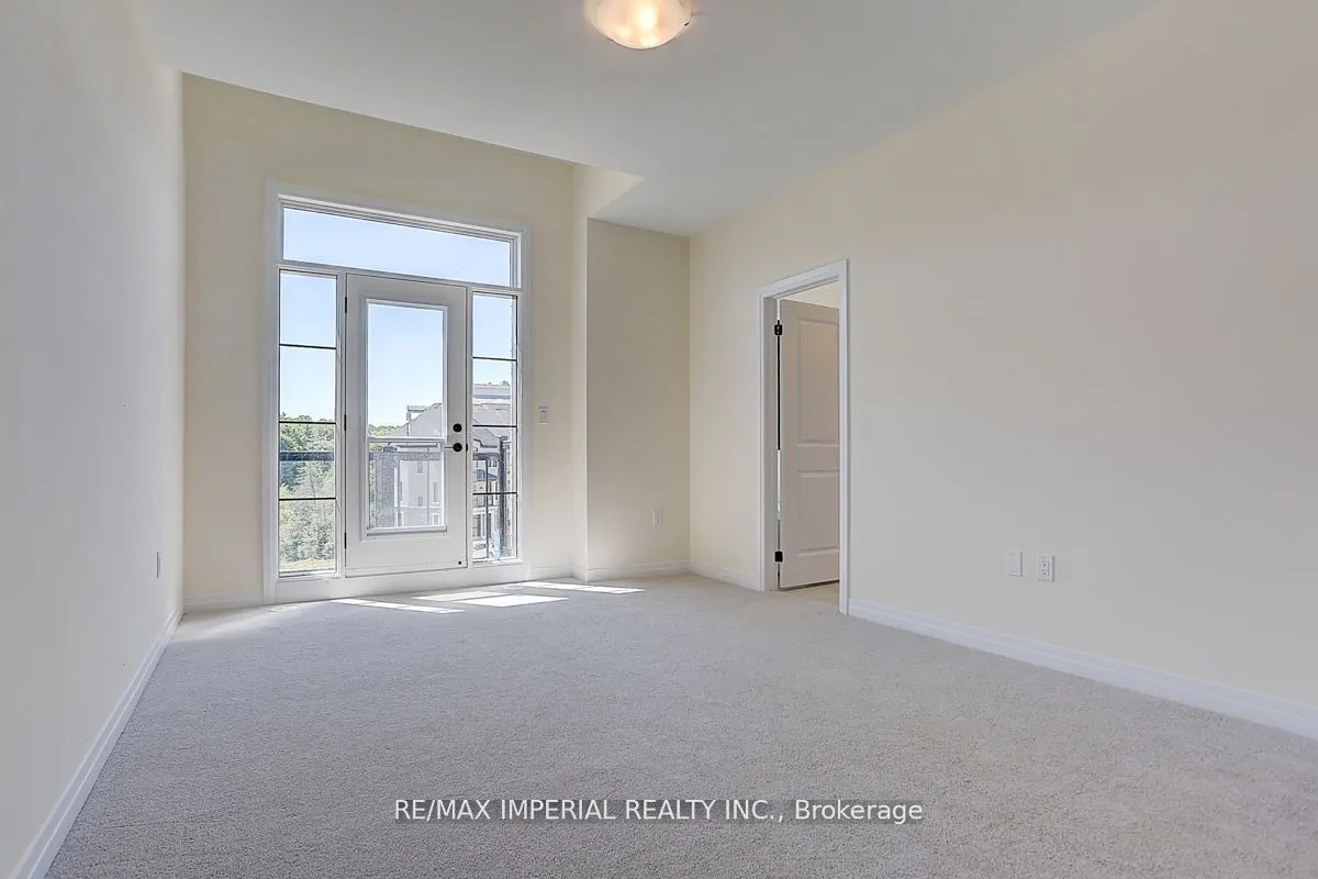 113 De La Roche Drive