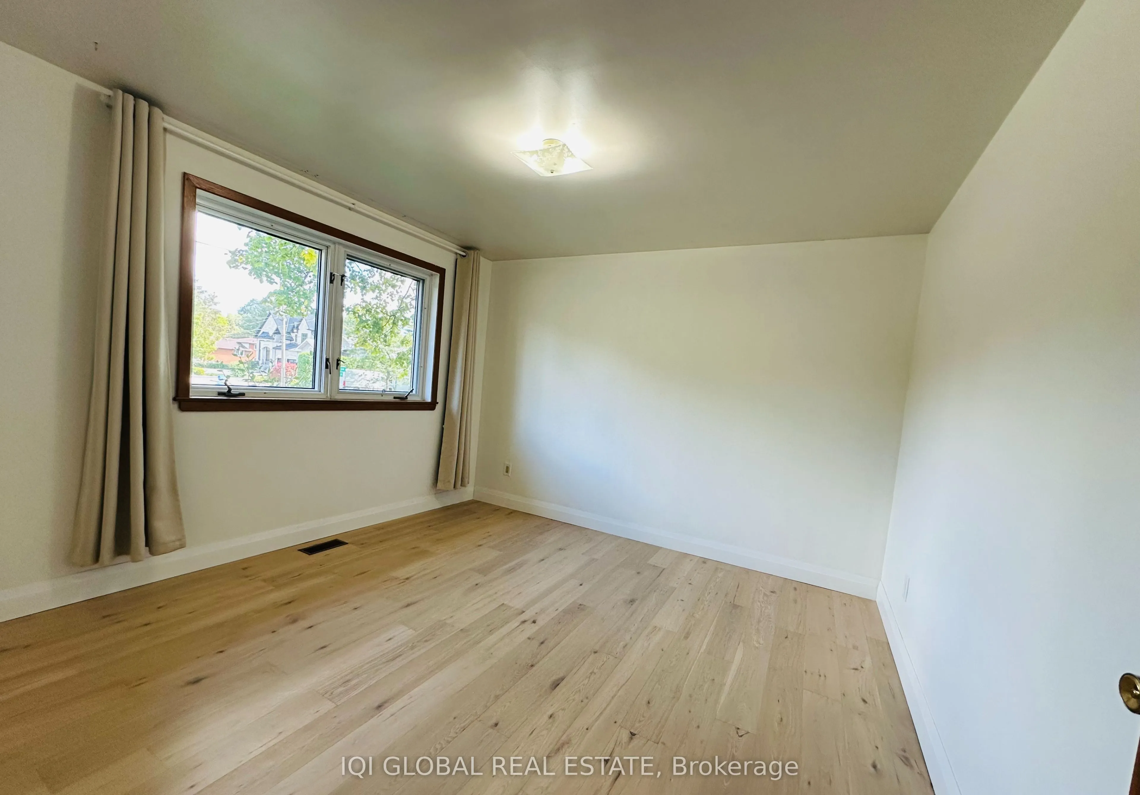 188 Maple Avenue
