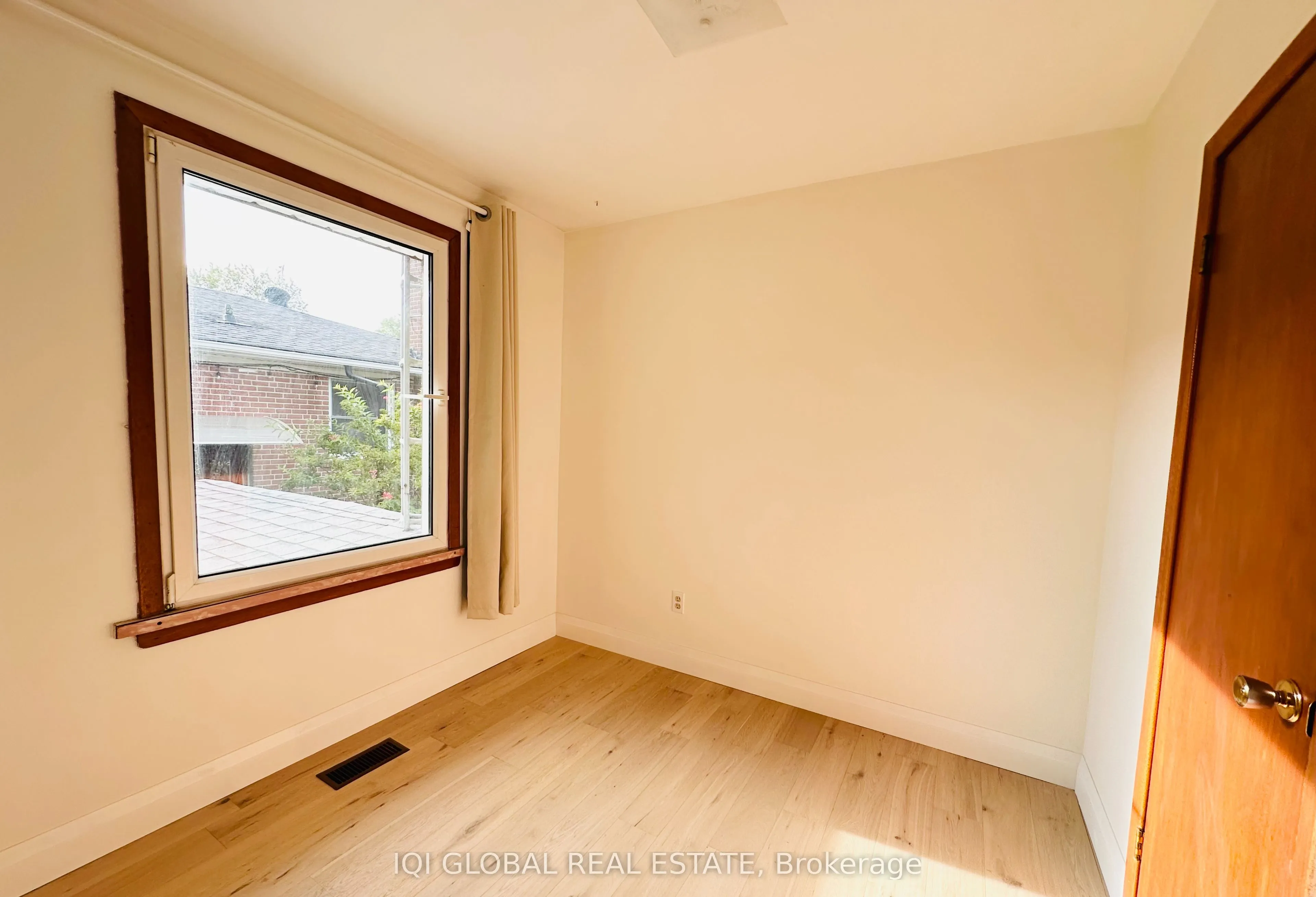 188 Maple Avenue