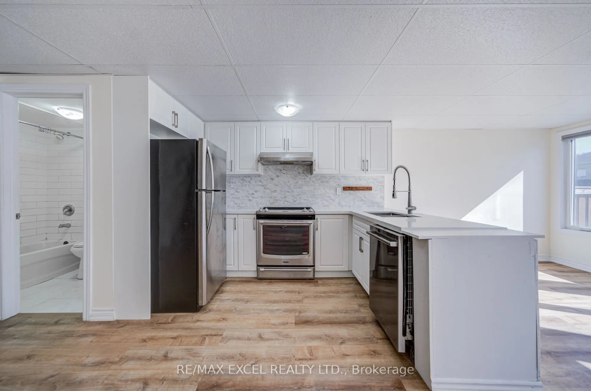 132 Meadow Vista Crescent