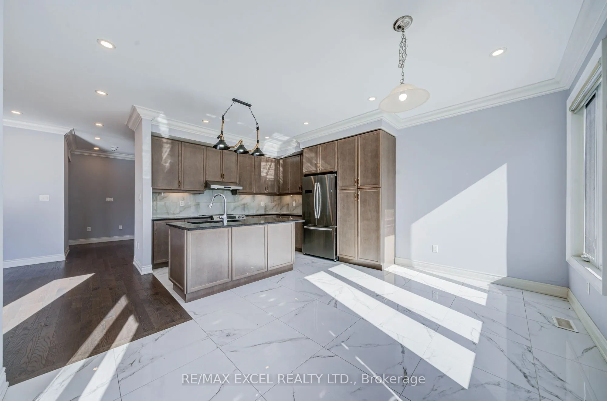 132 Meadow Vista Crescent