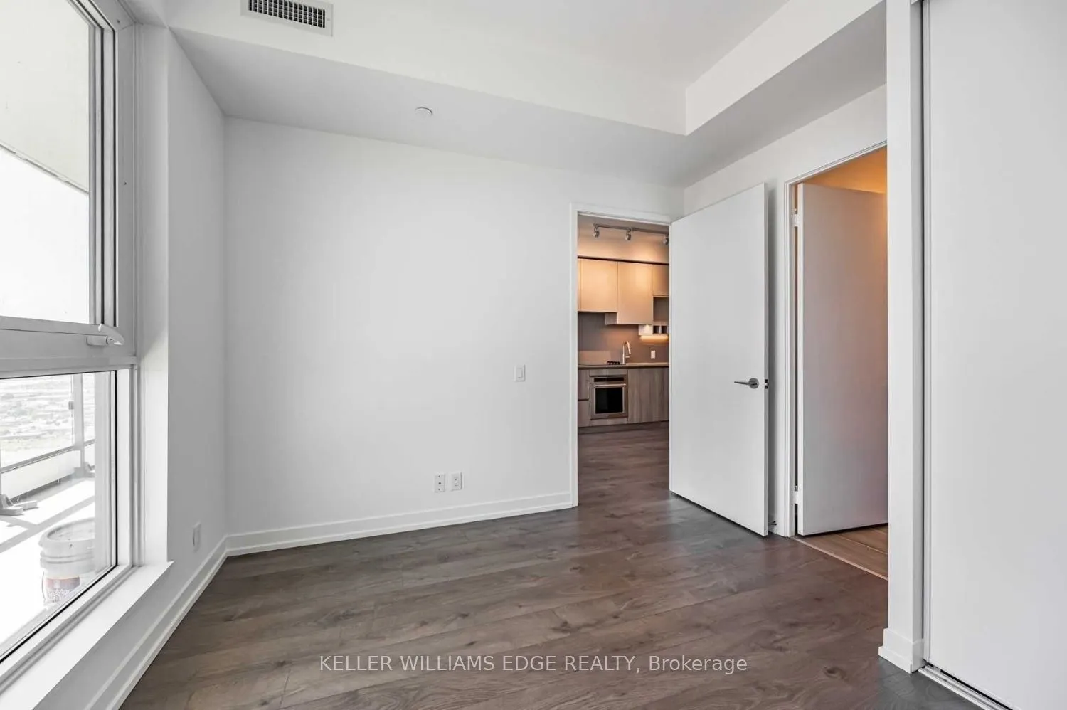 950 Portage Parkway #2005