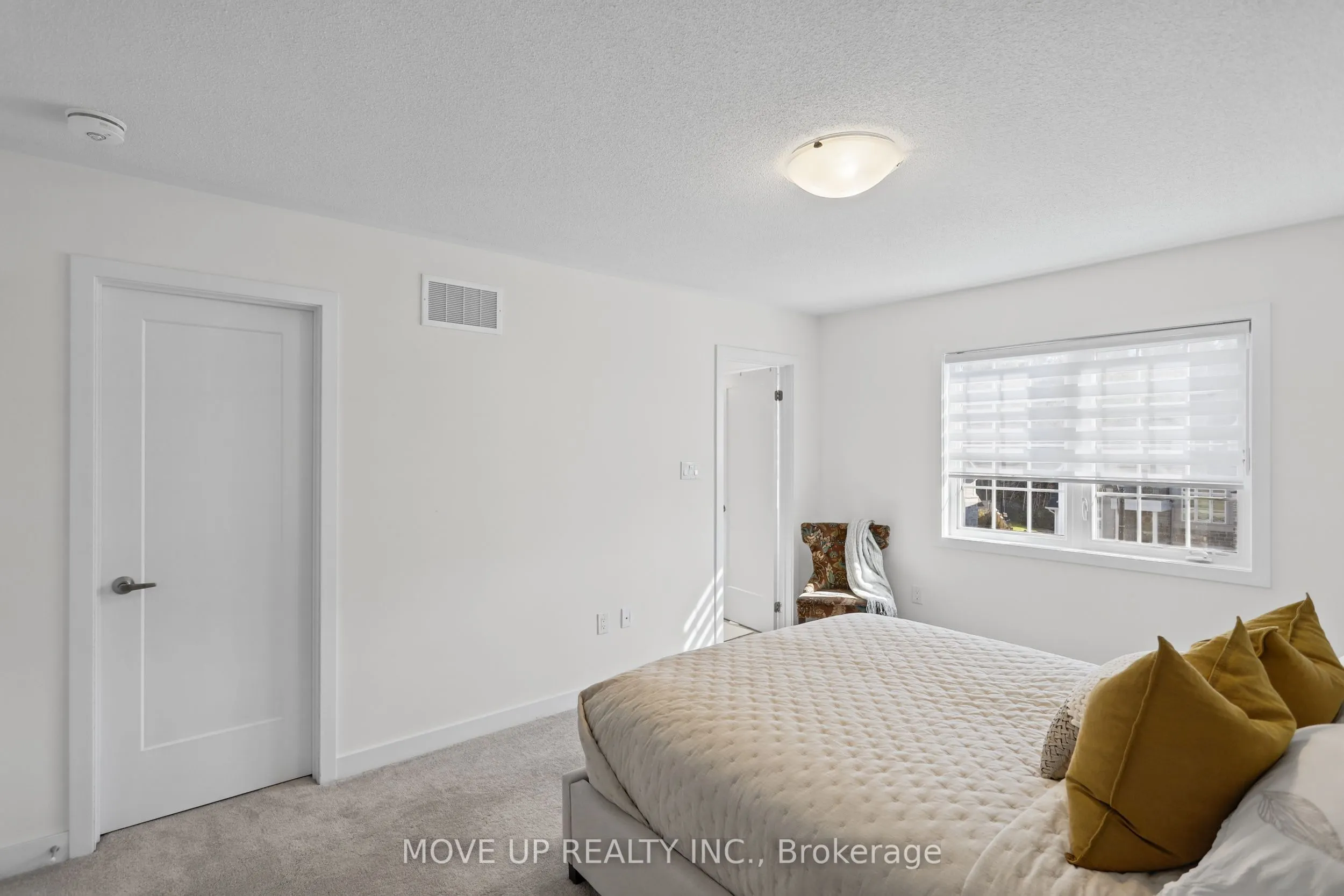9 Andrew Knowles Lane S